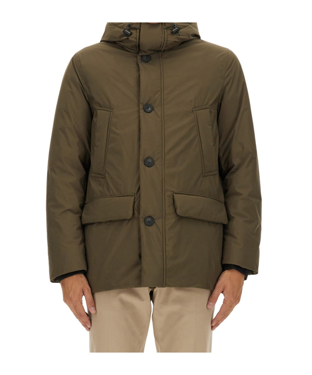 Woolrich Hooded Button-fastening Padded Jacket In Green