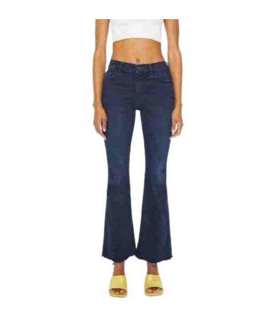 Mother The Weekender Fray Chip On My Shoulder Jeans In Blue