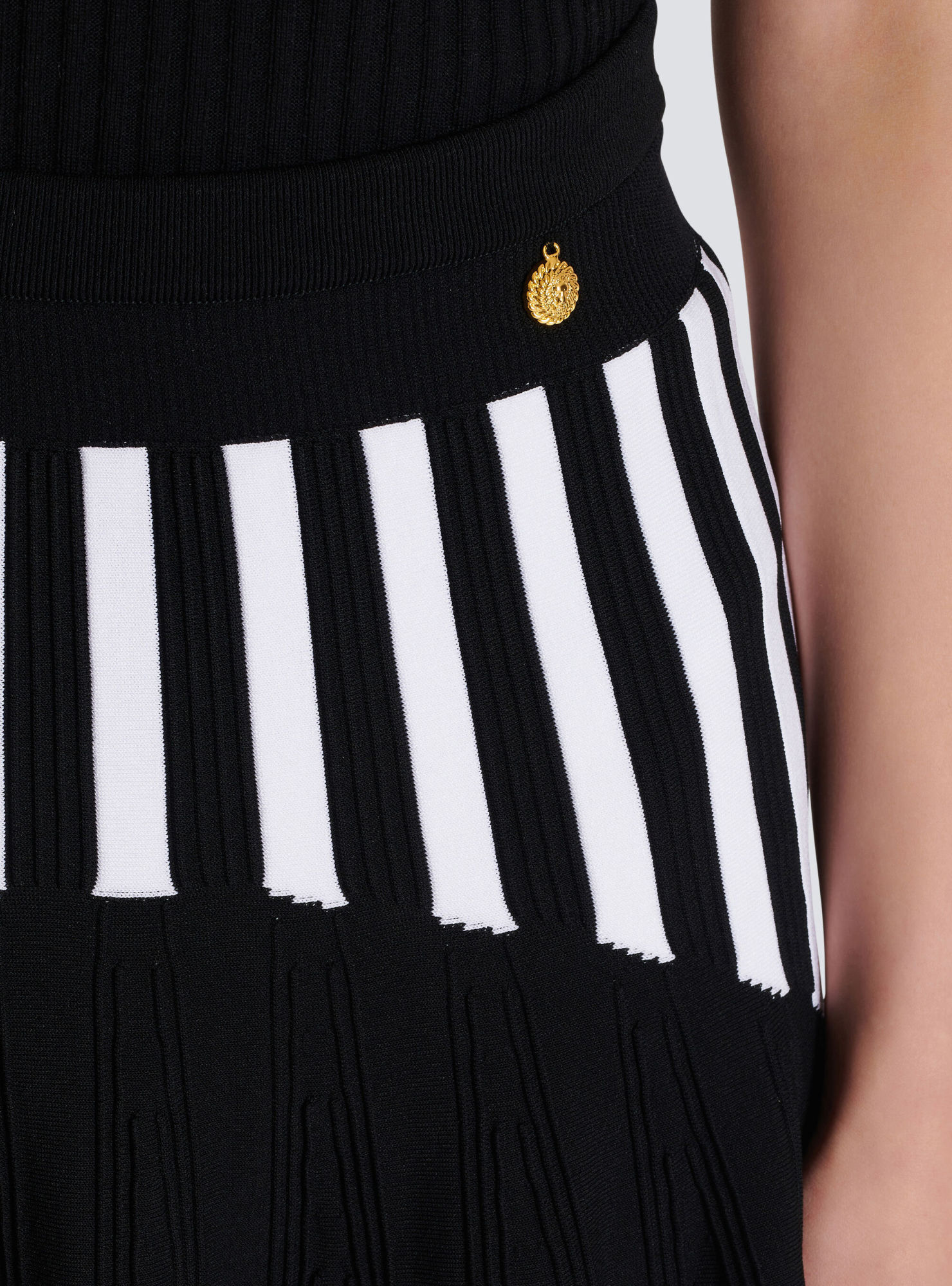 Balmain Striped Knit Pleated Mini Skirt In Black
