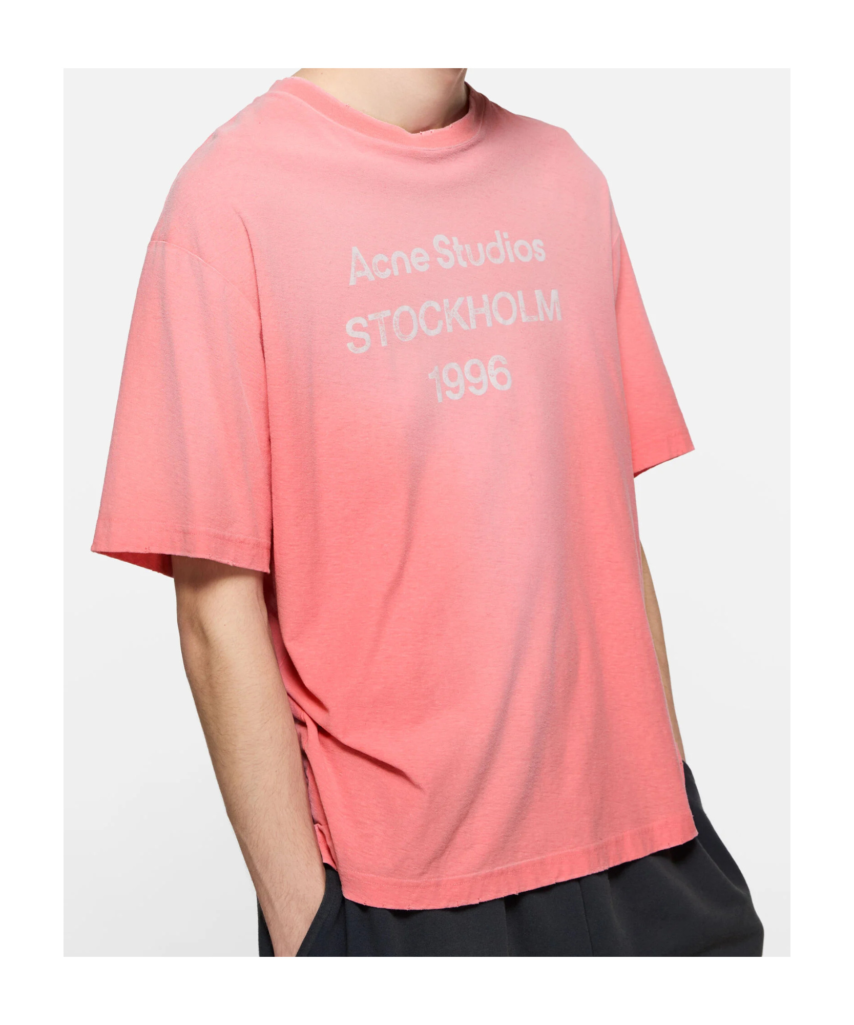 Acne Studios Sprayed Logo T-shirt In Pink