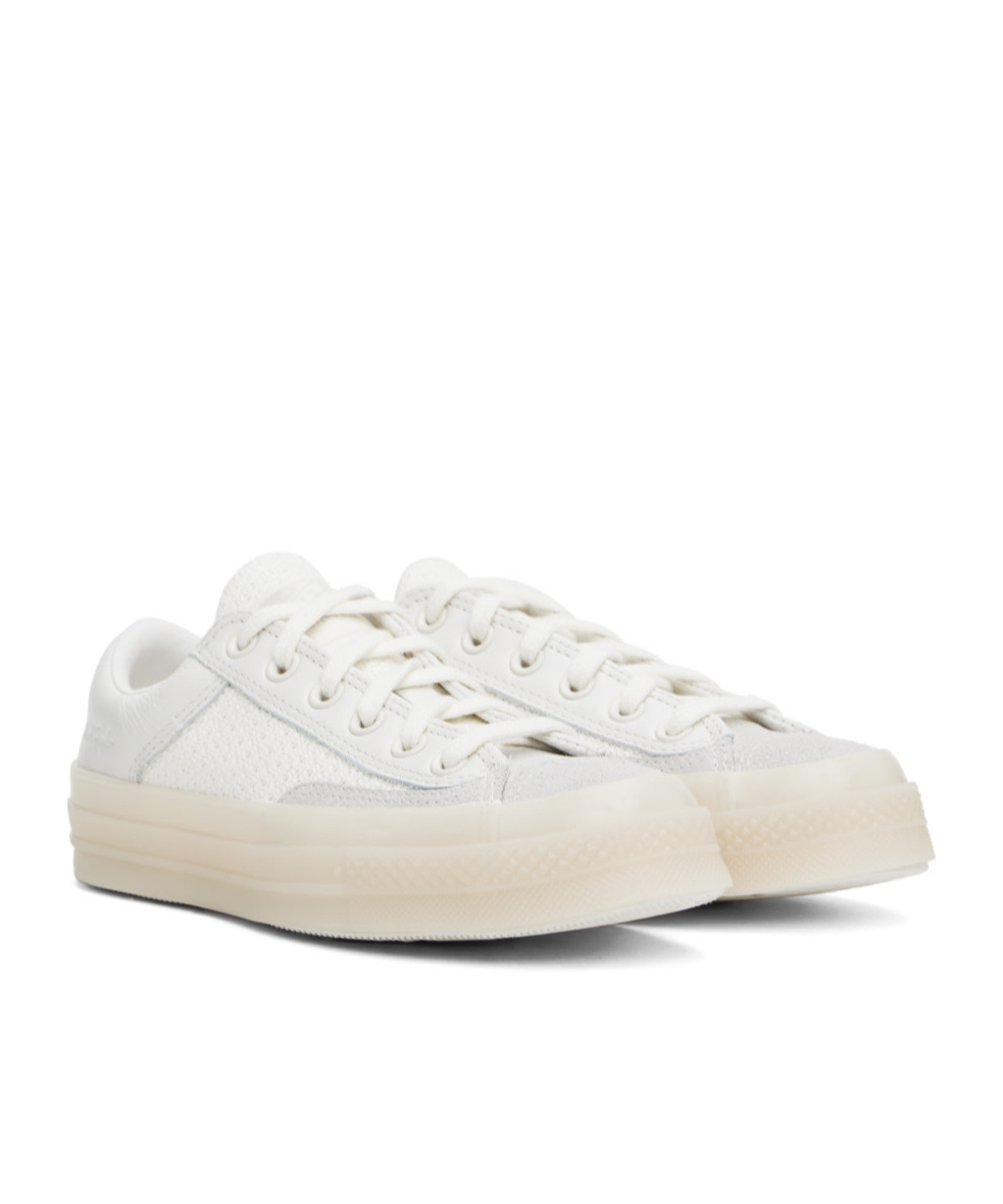 Converse Lace-up Low-cut Casual Shoes In White