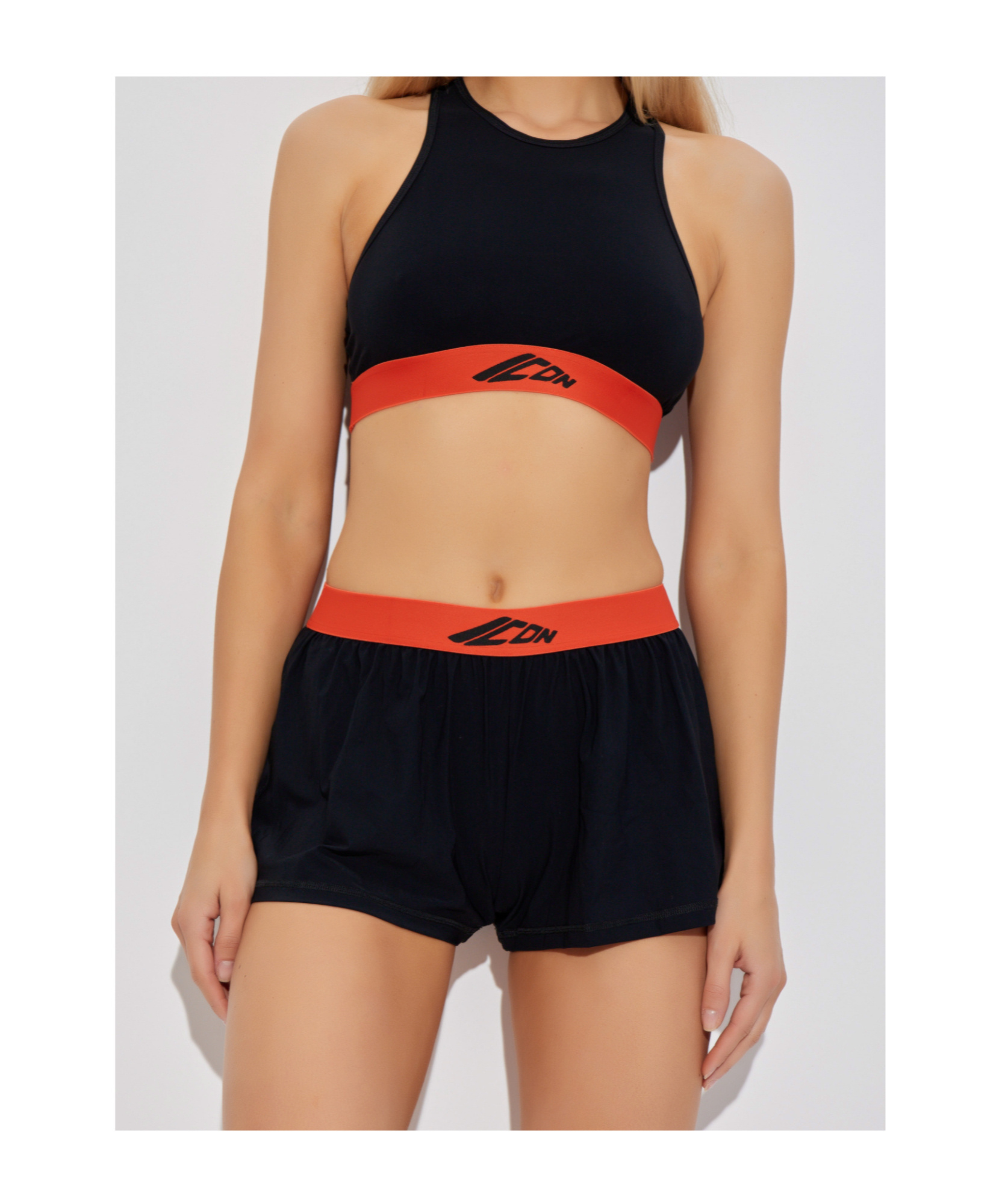 Dsquared2 Elastic Waist Shorts In Black
