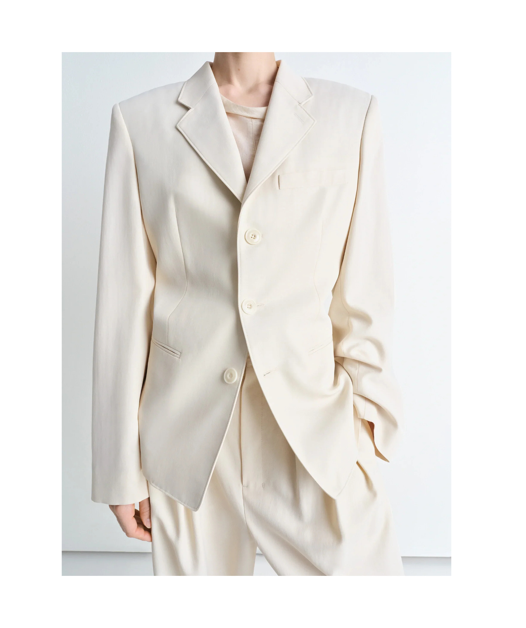 Lemaire Single-breasted Fitted Tailored Jacket In White