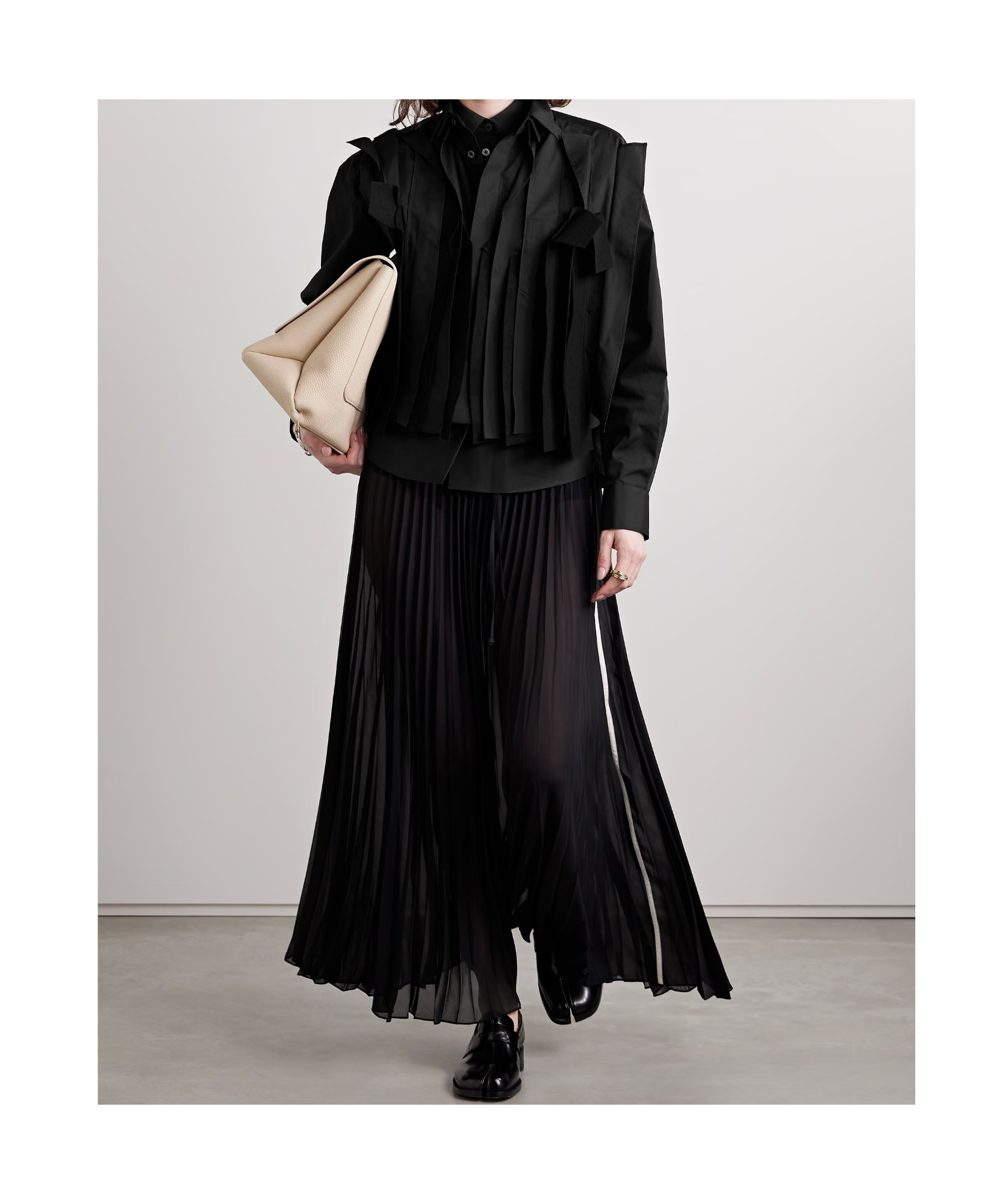 Sacai Pleated Long-sleeved Shirt In Black
