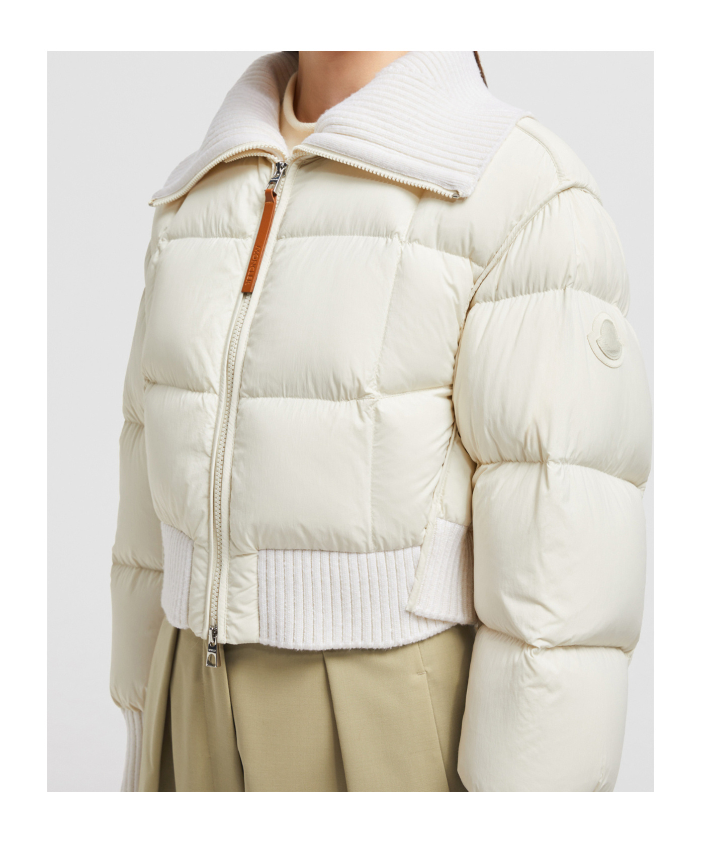Moncler Jadeite Puffer Jacket In Nude