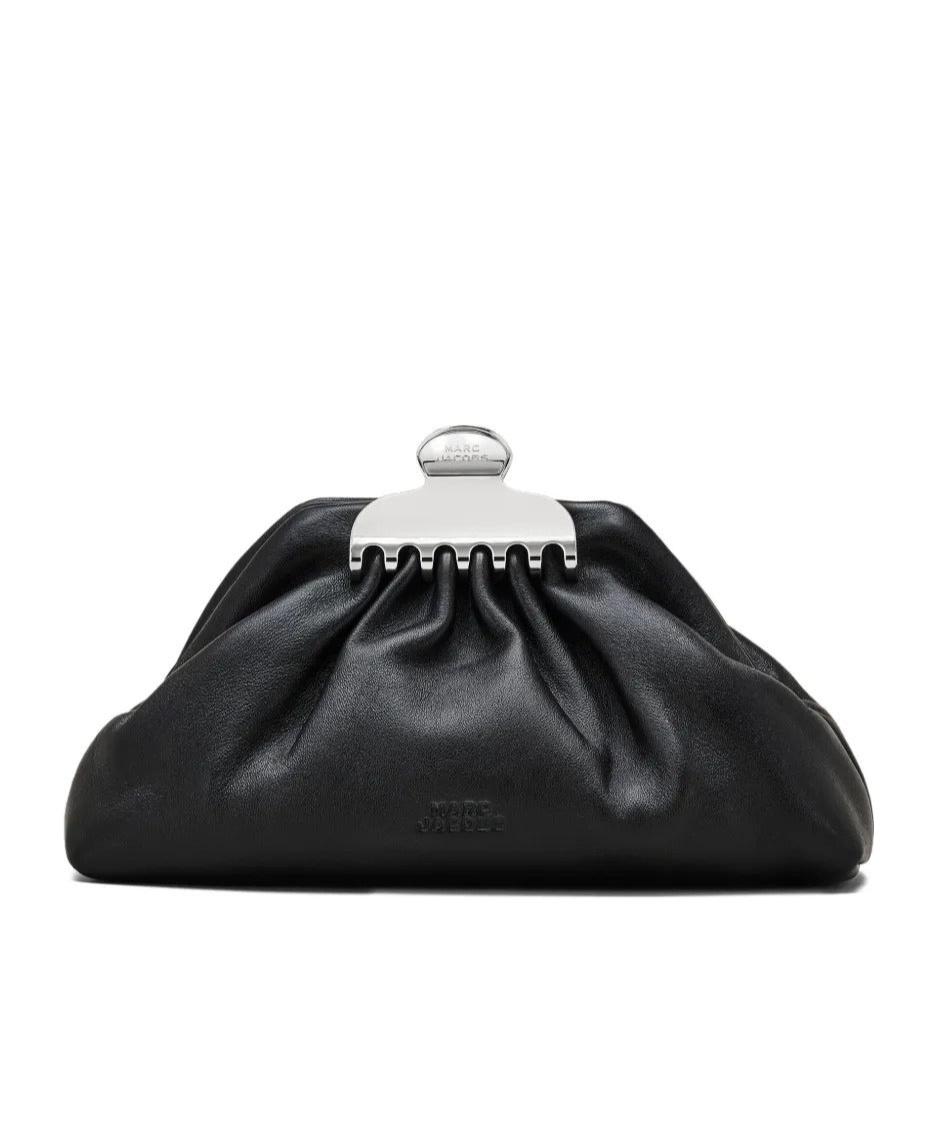Marc Jacobs Small Claw Clip Clutch Bag In Black