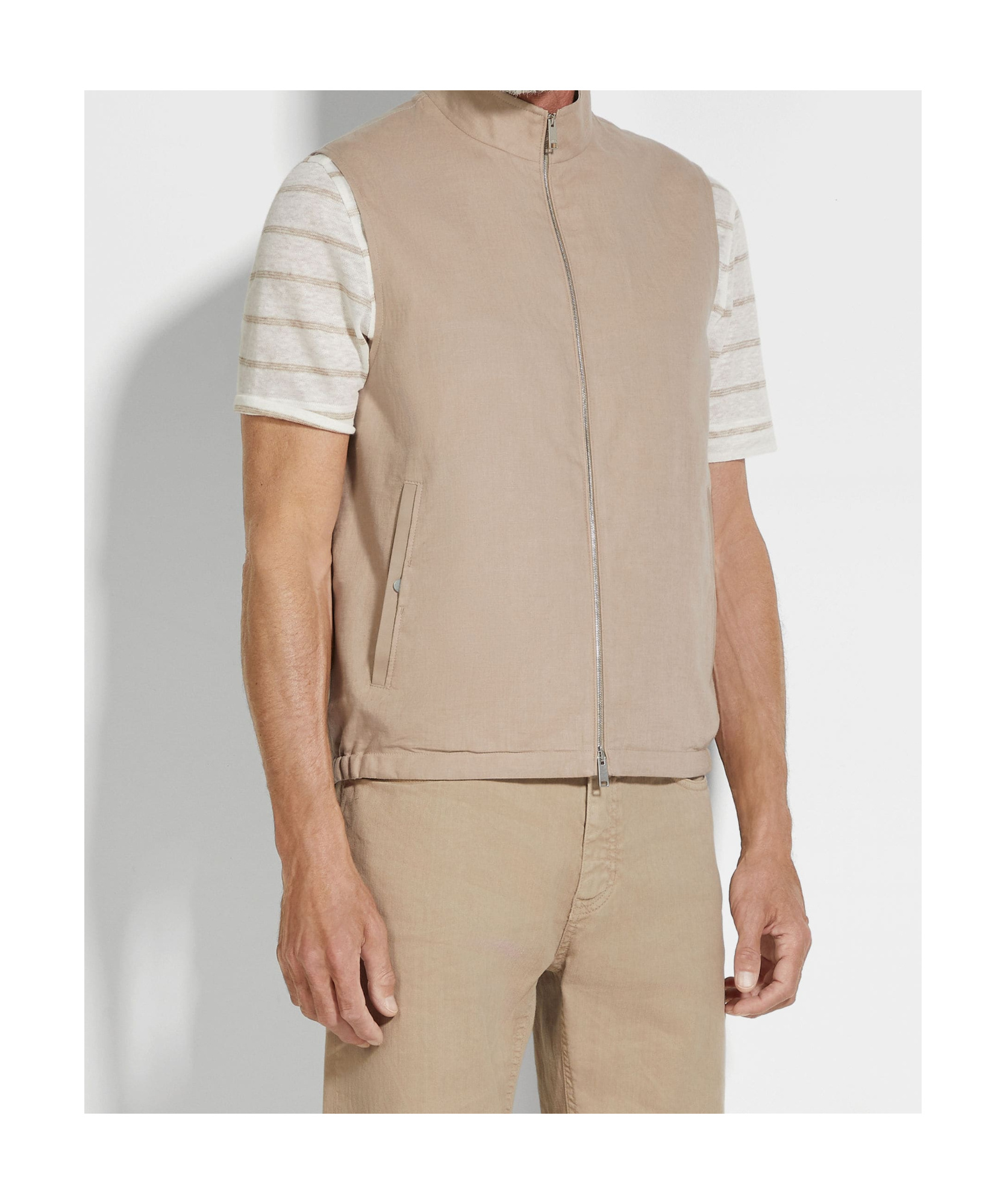 Zegna Oasi Lino Zipped Vest In Neutral