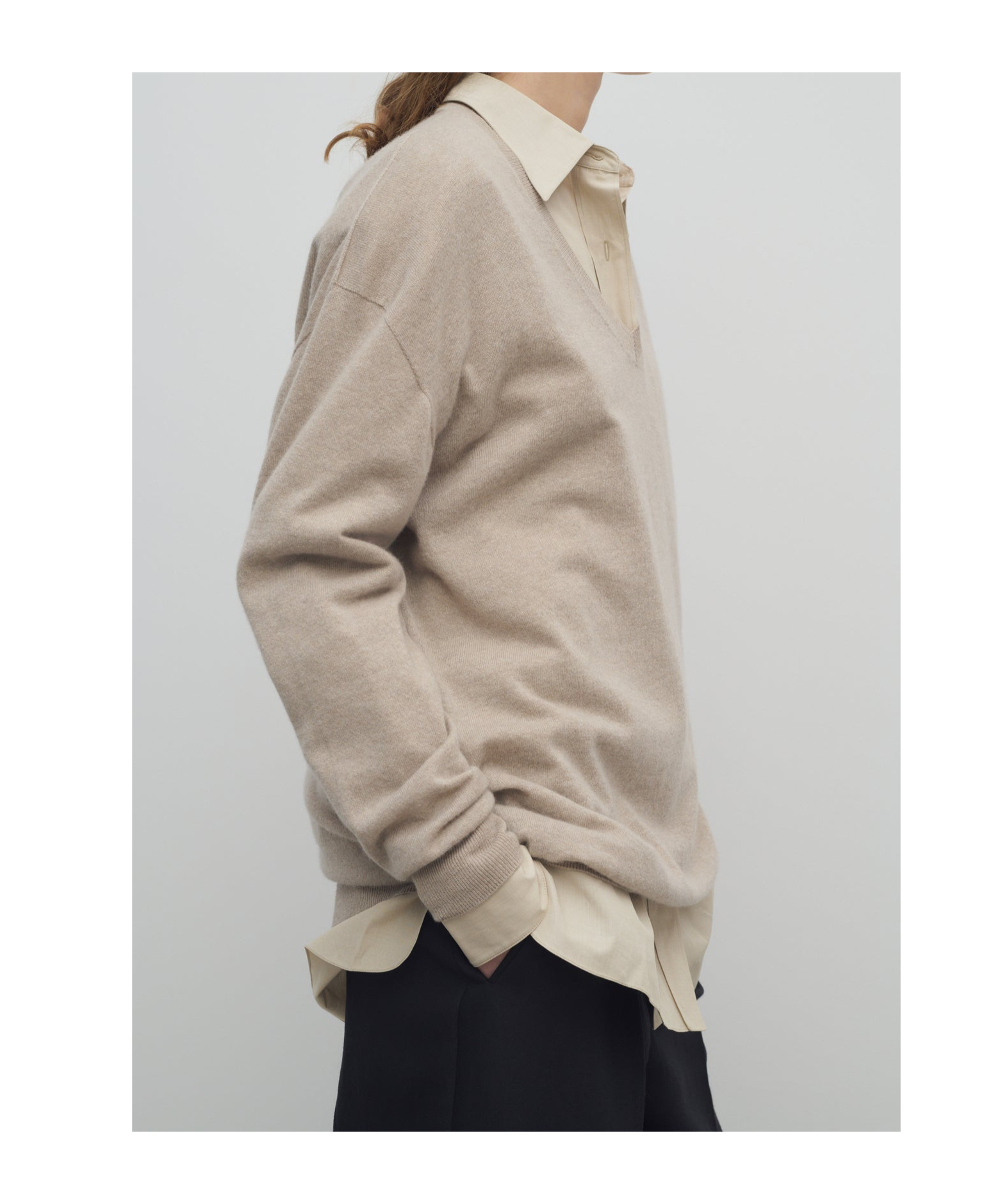 The Row Long-sleeved Cashmere Top In Nude