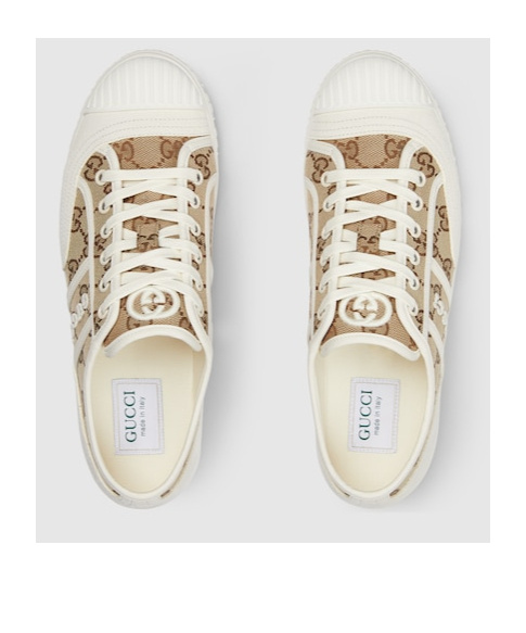 Gucci Gg Supreme Canvas Sneakers In White