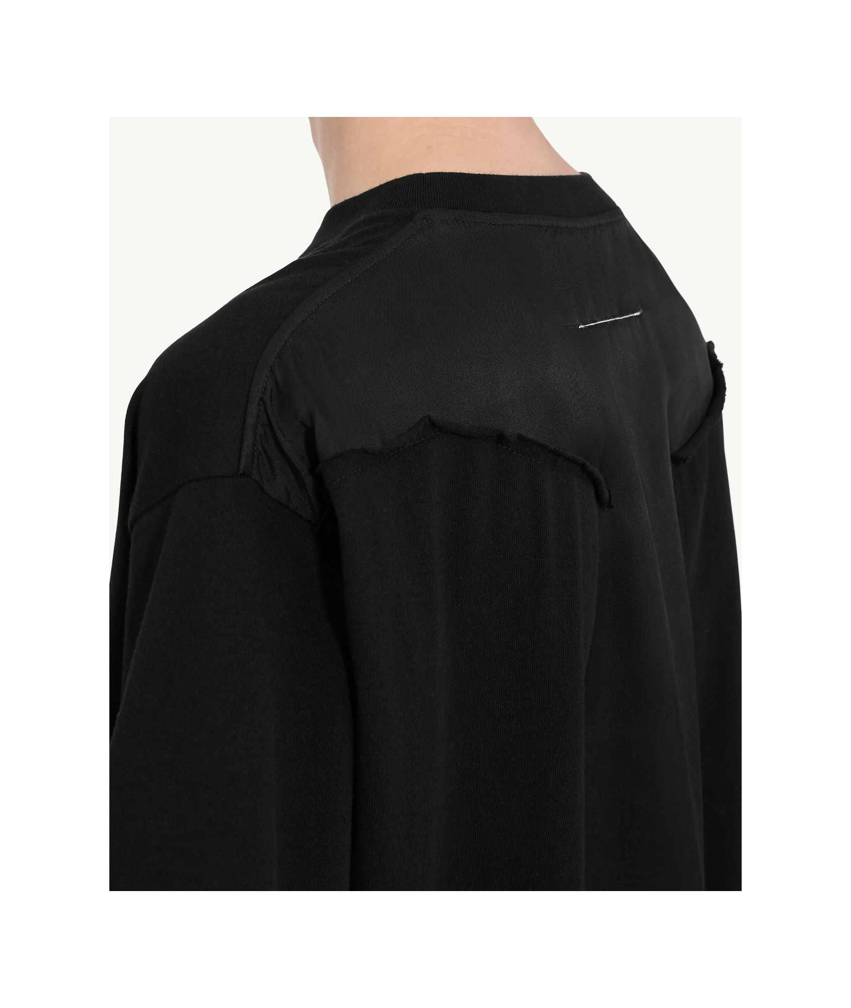 Mm6 Maison Margiela Round-neck Sweater In Black