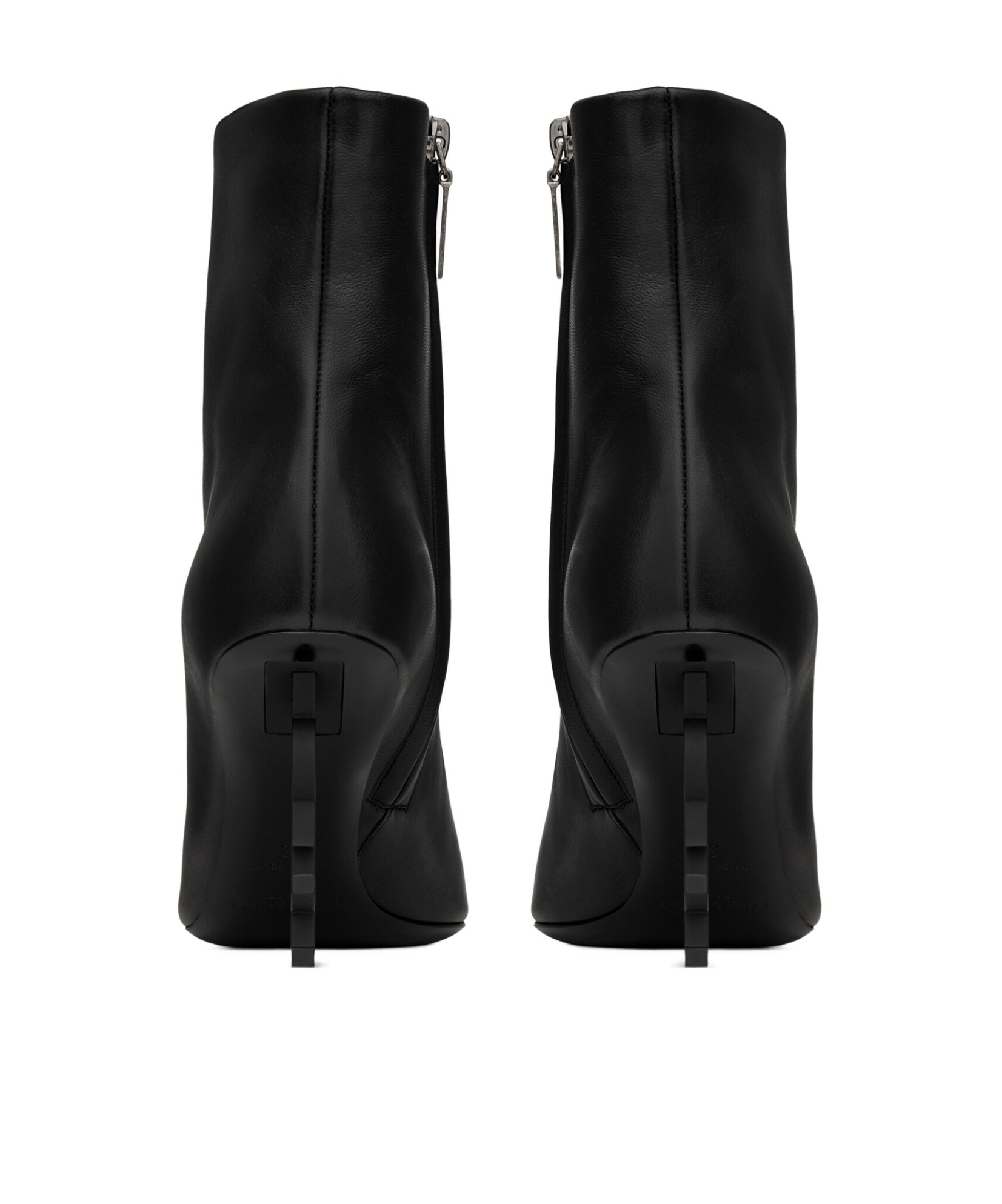 Saint Laurent Opyum Leather Pointy-toe Ankle Boots In Black