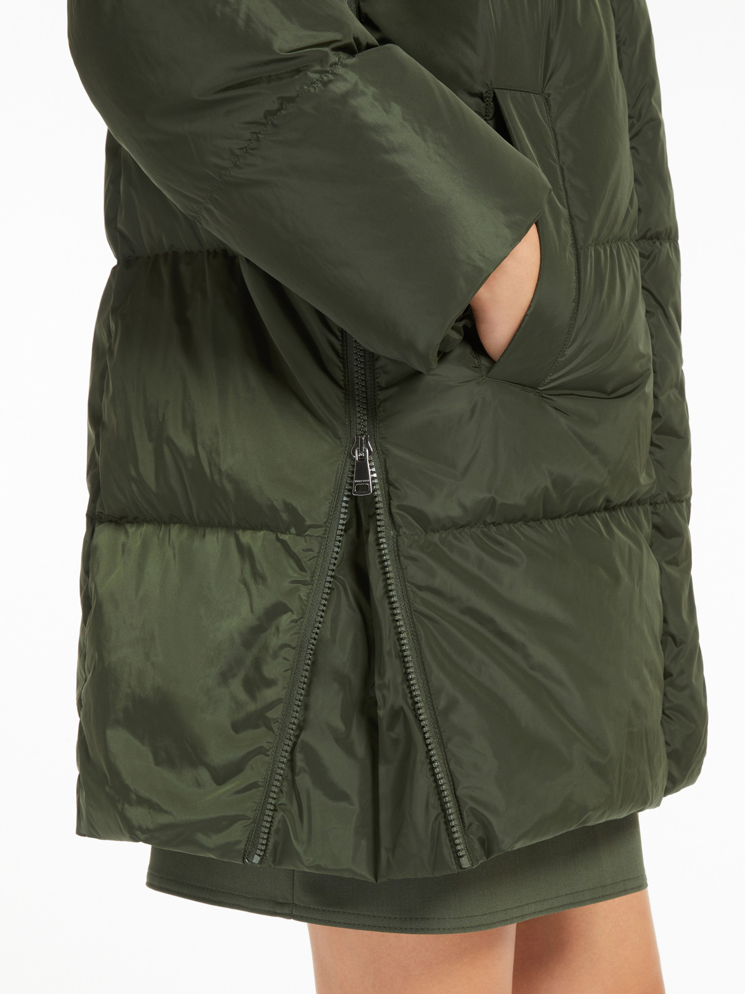 Weekend Max Mara Hooded Down Jacket In Green