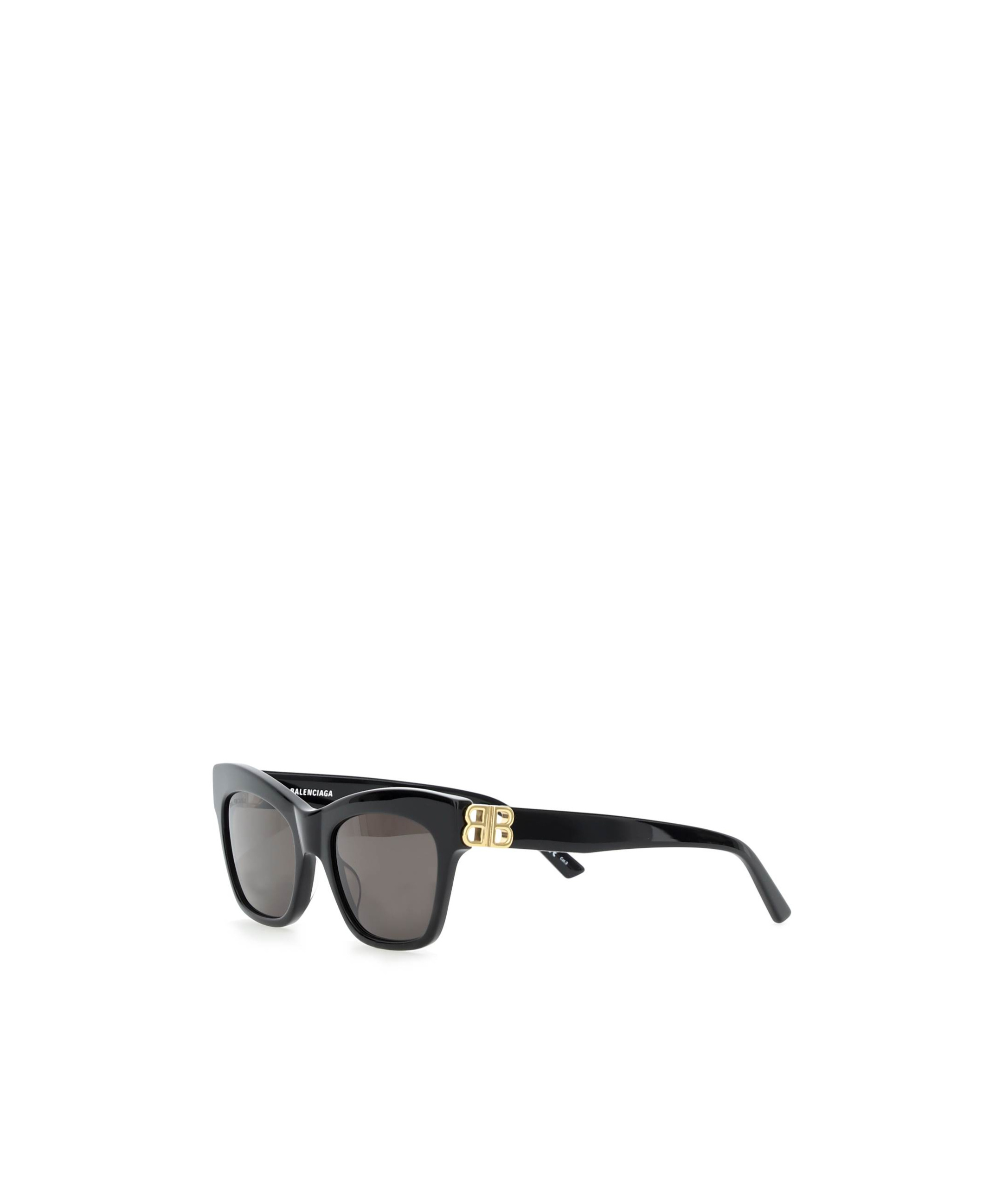 Balenciaga Eyewear Bb Cat-eye Sunglasses In Black