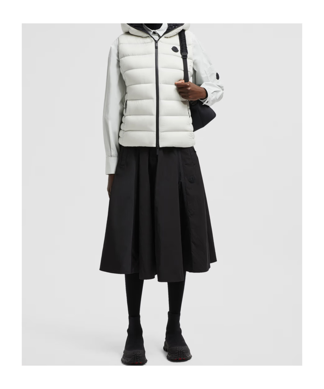 Moncler Aliterse Down Hooded Vest In White