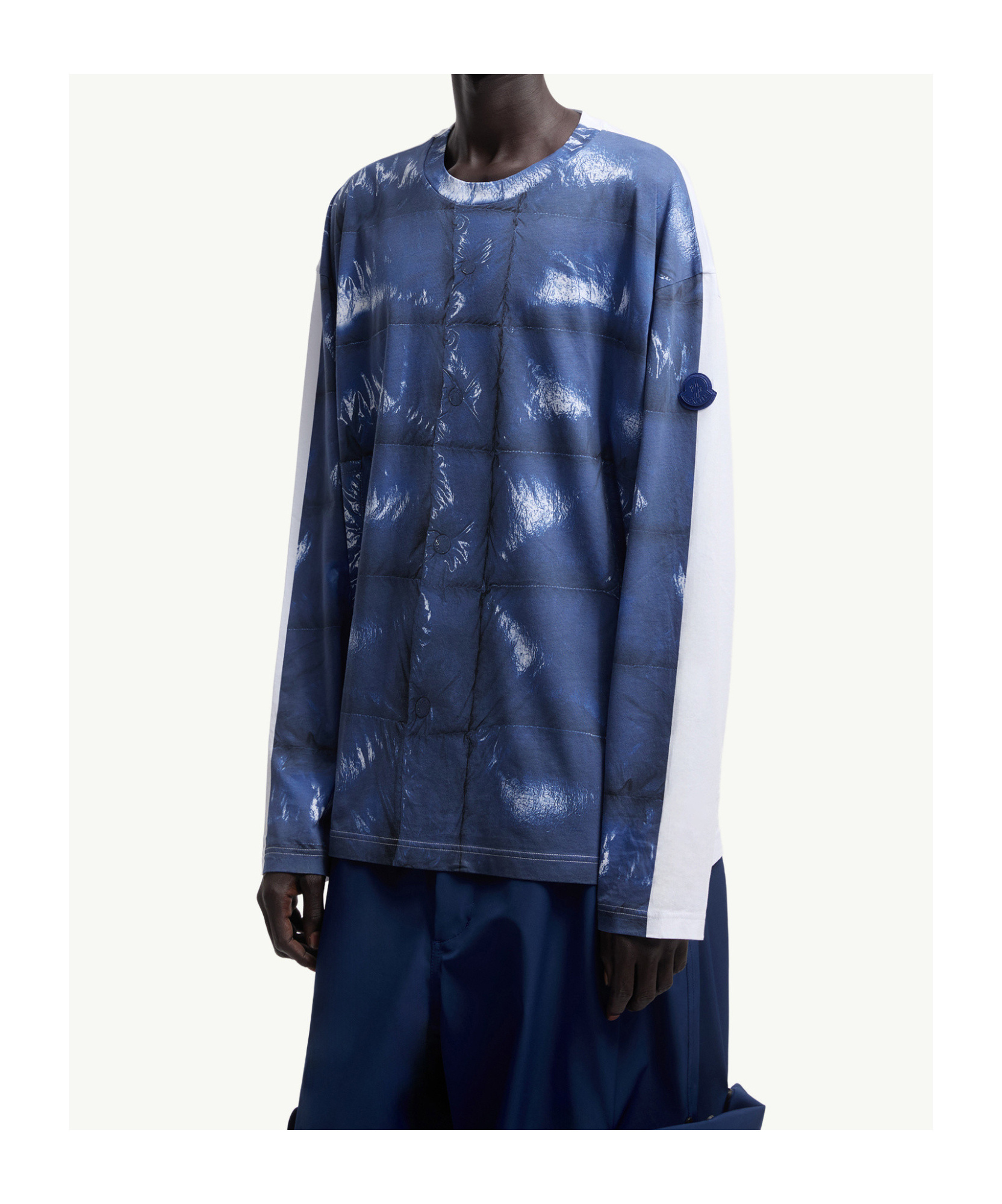 Moncler Long-sleeved T-shirt In Blue