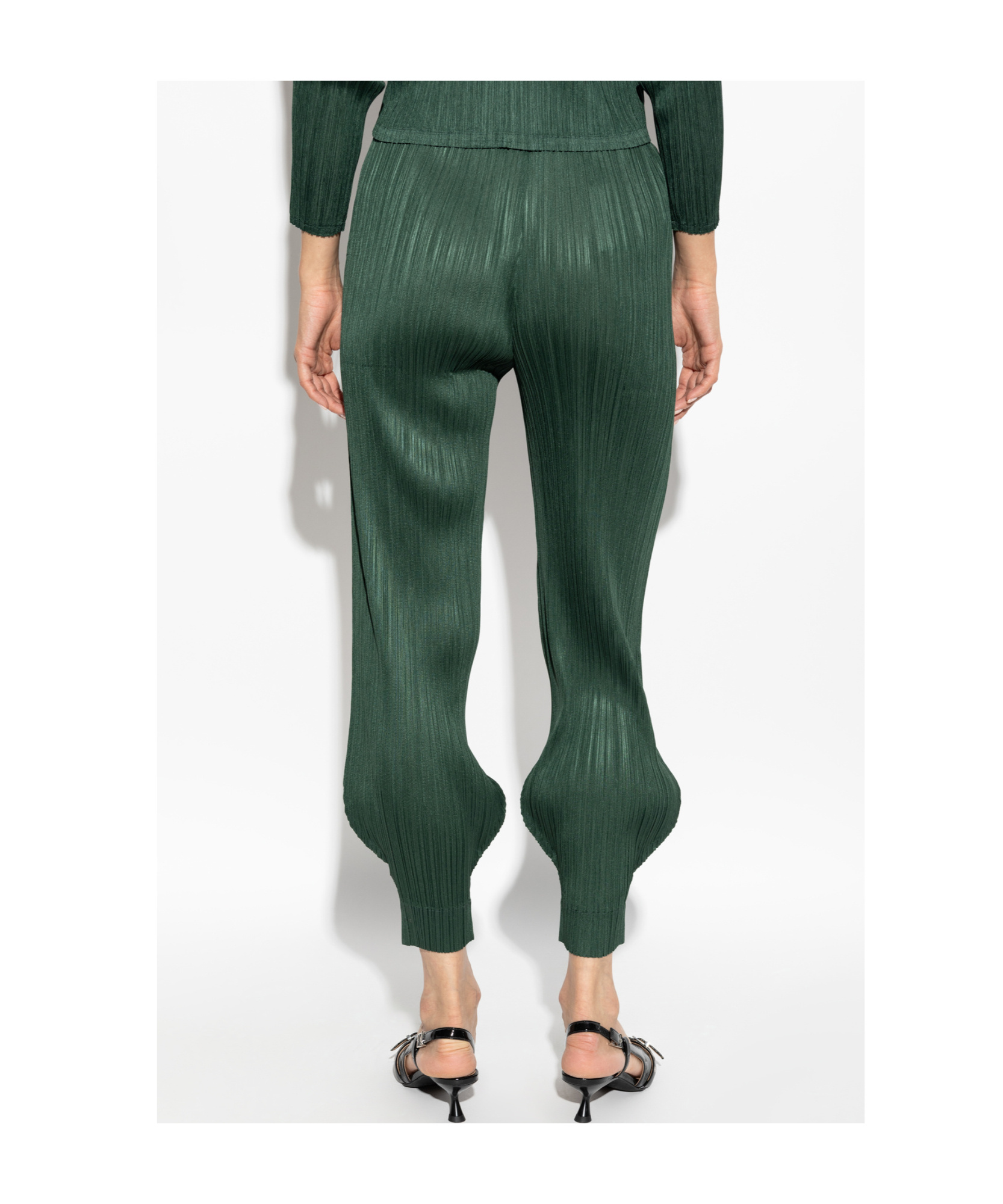 Issey Miyake Plissé Trousers In Green