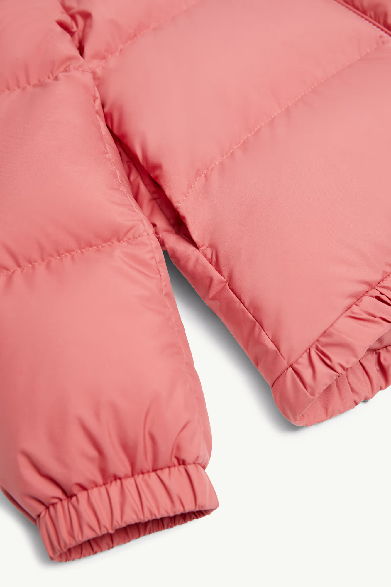 Moncler Cascar Hooded Down Jacket In Pink