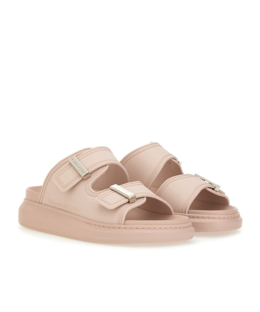 Alexander Mcqueen Oversize Hybrid Sandal In Nude