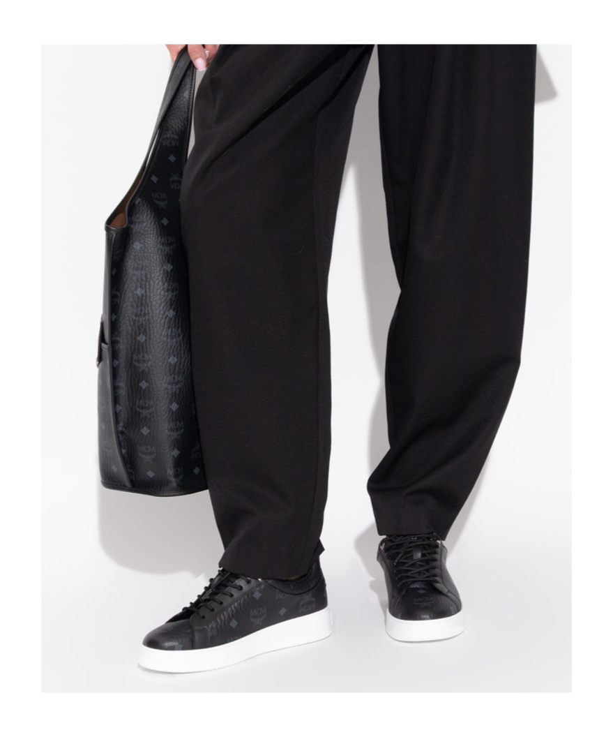 Mcm Round-toe Low-top Casual Shoes In Black