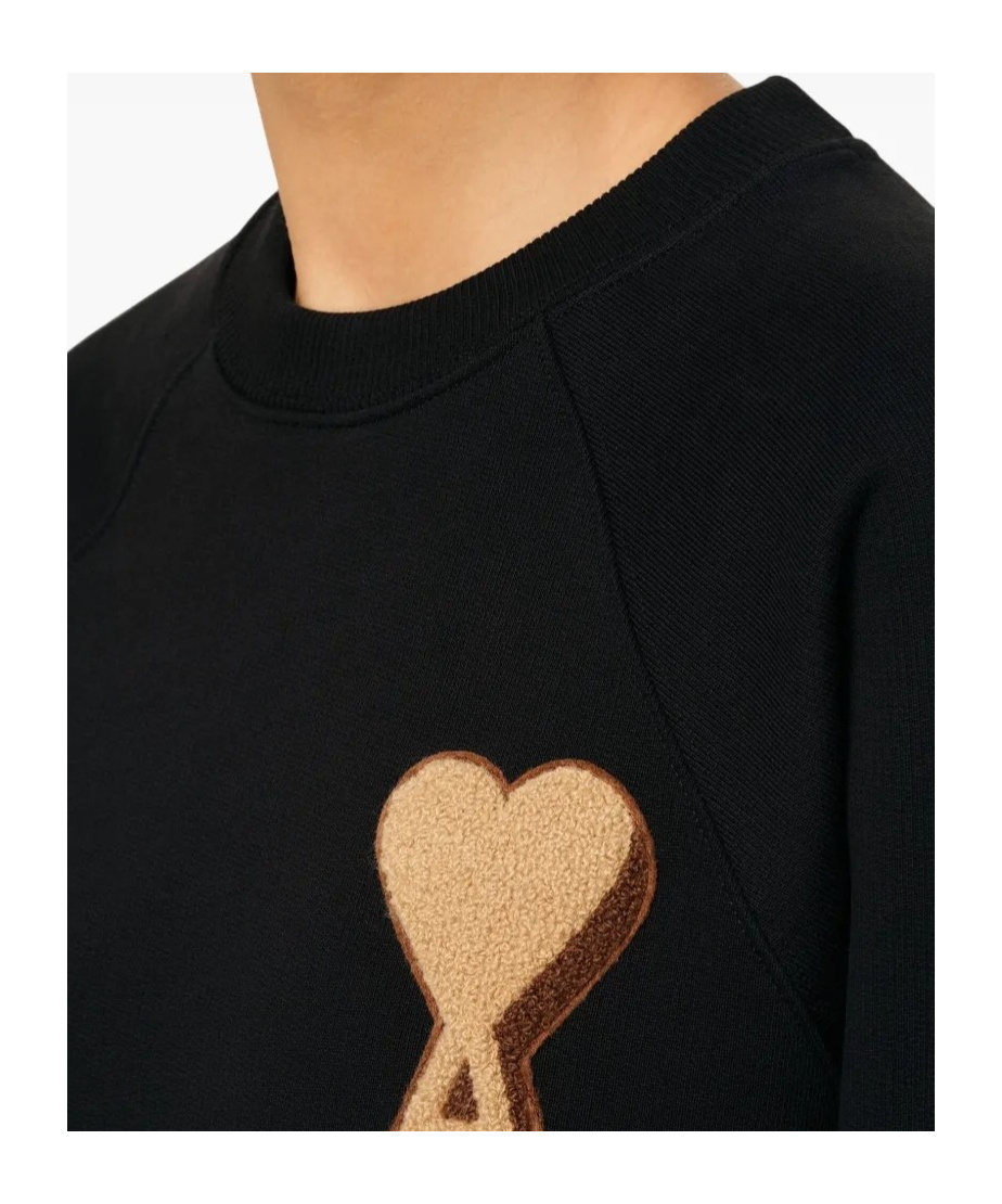 Ami Alexandre Mattiussi Classic Crew Neck Sweatshirt With Iconic Heart Emblem In Black