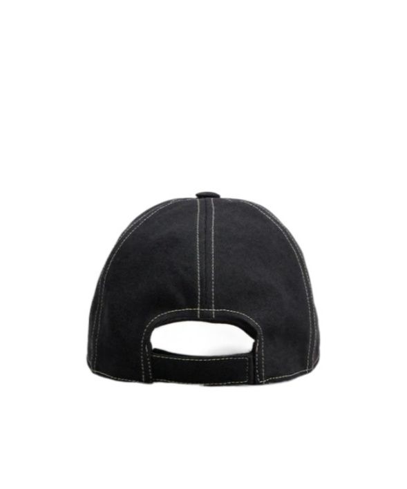 Roger Vivier Chic And Stylish Headwear In Black