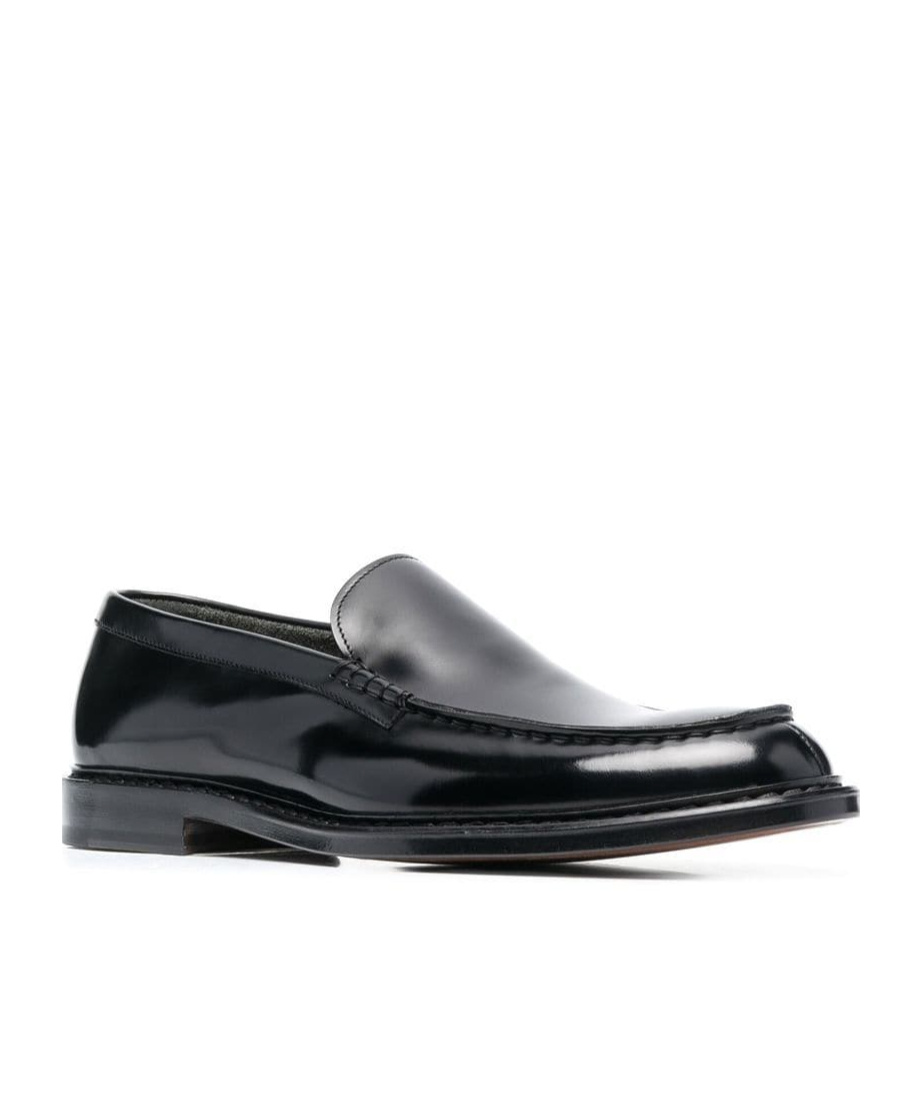 Doucal's Round Head Business Casual Shoes In Black