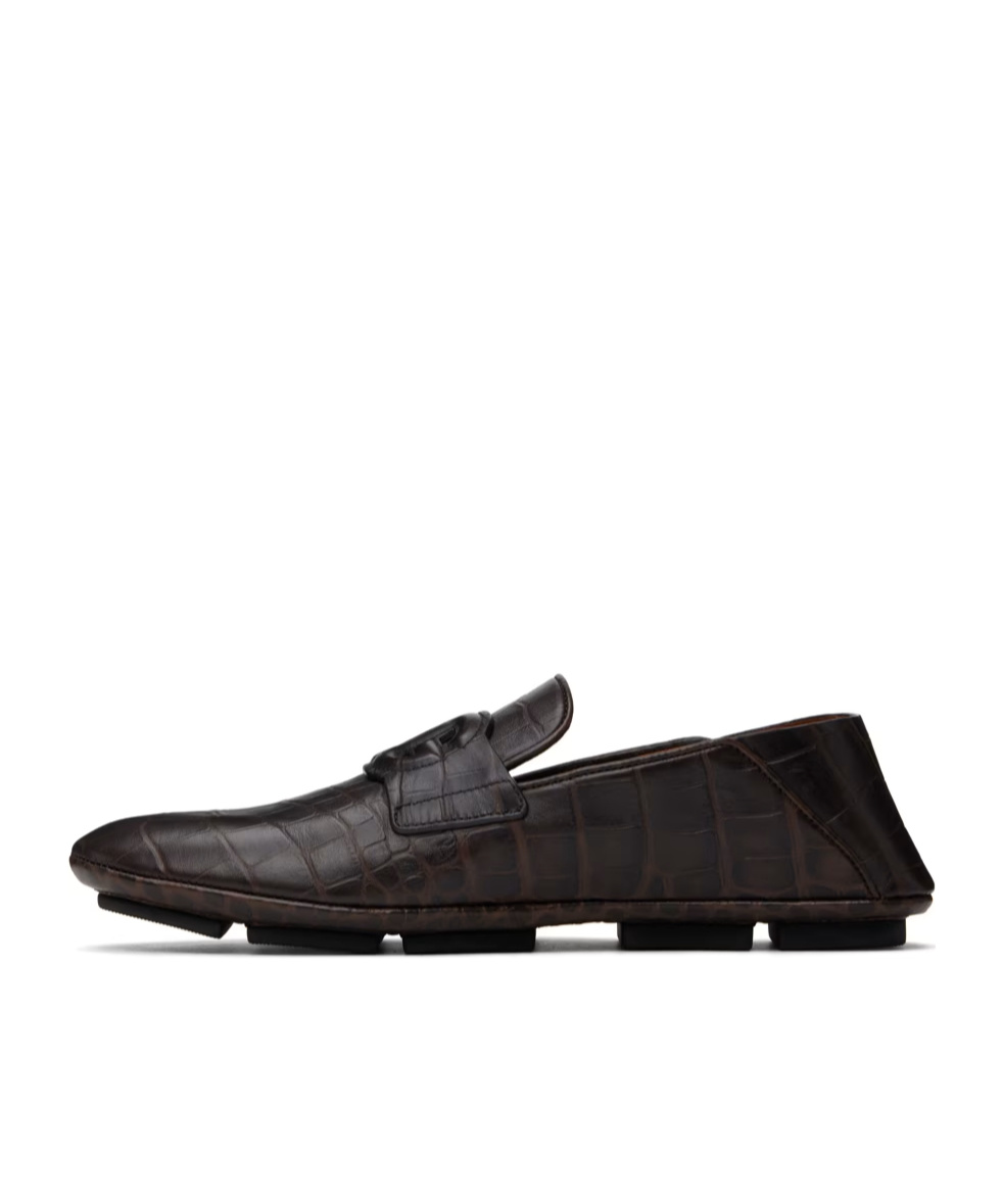 Dolce & Gabbana Crocodile Embossed Loafers In Black