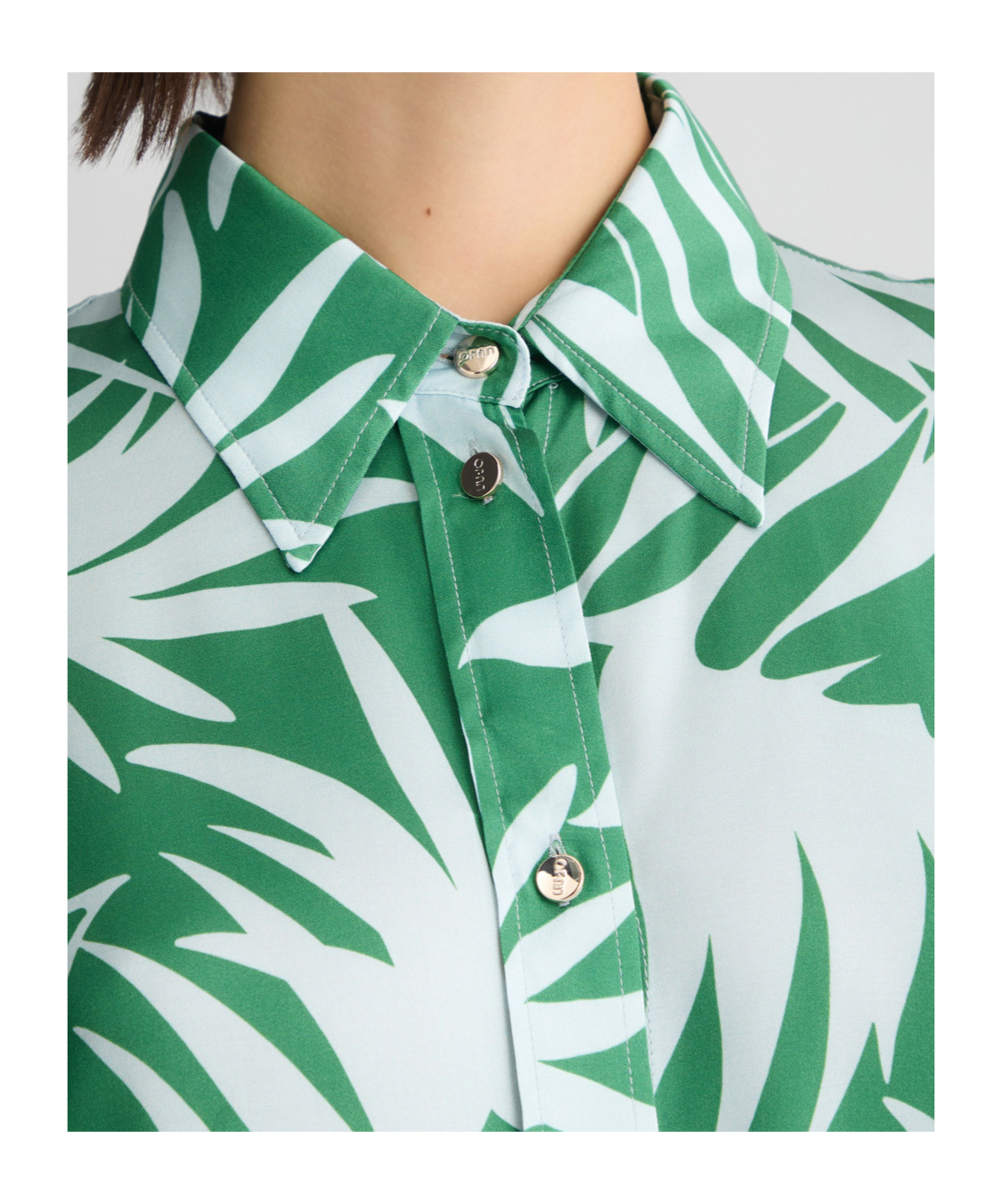 Liu •jo Liu Jo Relaxed-fit Multicolor Shirt With Tropical Palm Print In Green
