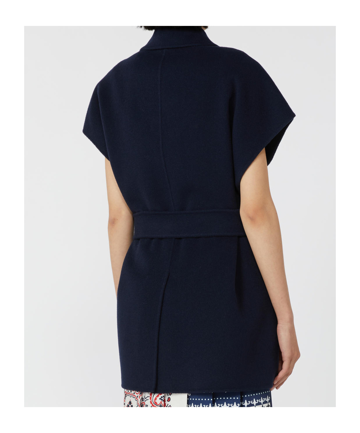Weekend Max Mara Lace-up Vest In Black