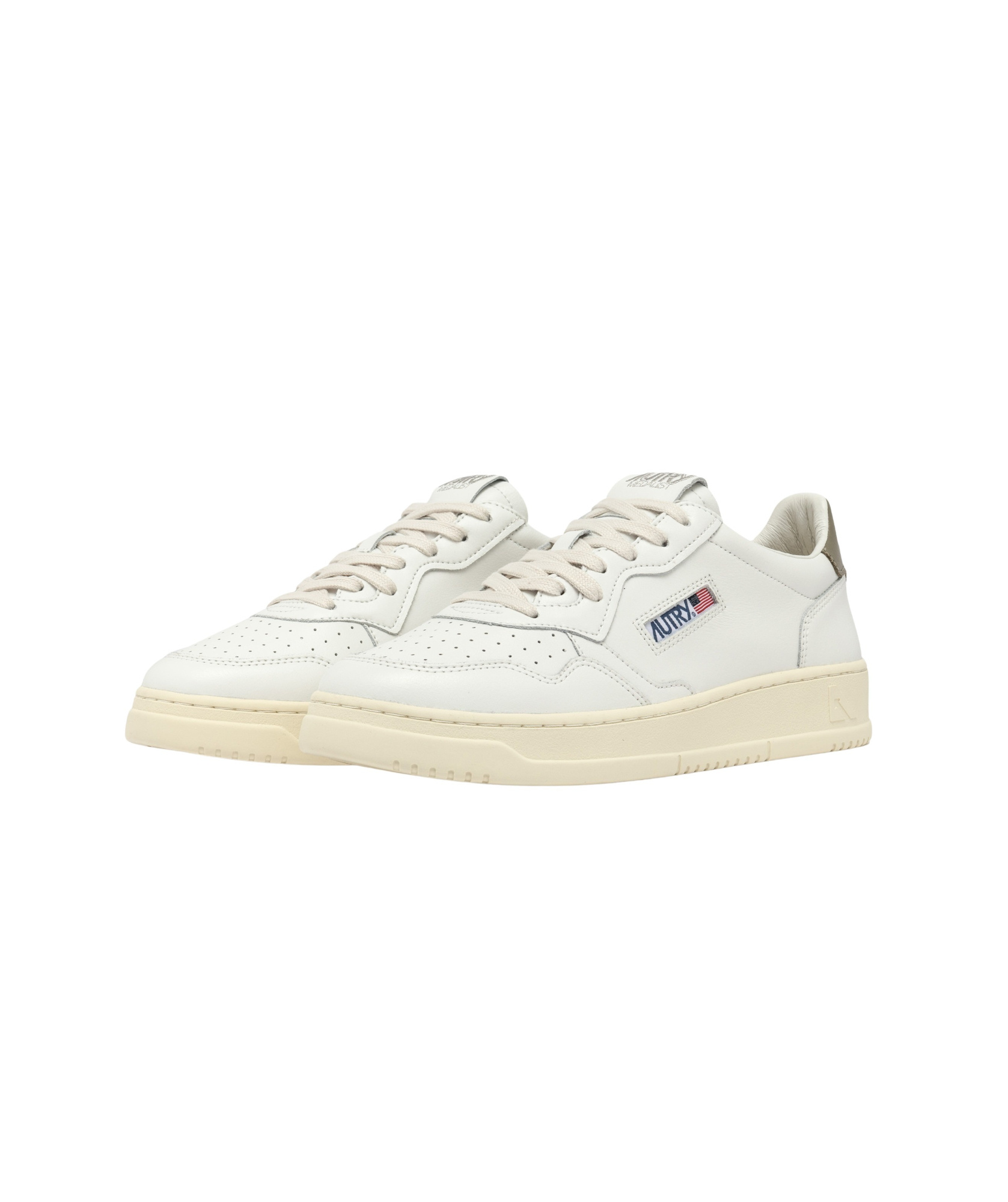 Autry Round Head Low-cut Casual Shoes In White