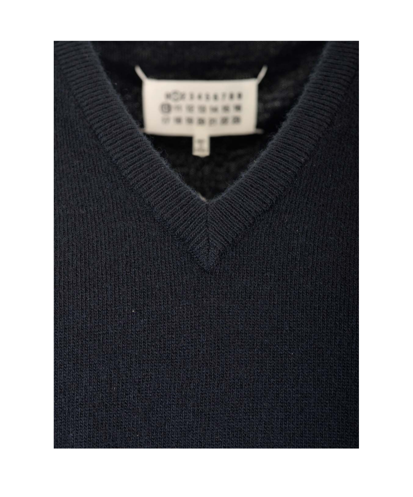 Maison Margiela V-neck Knitted Vest In Blue