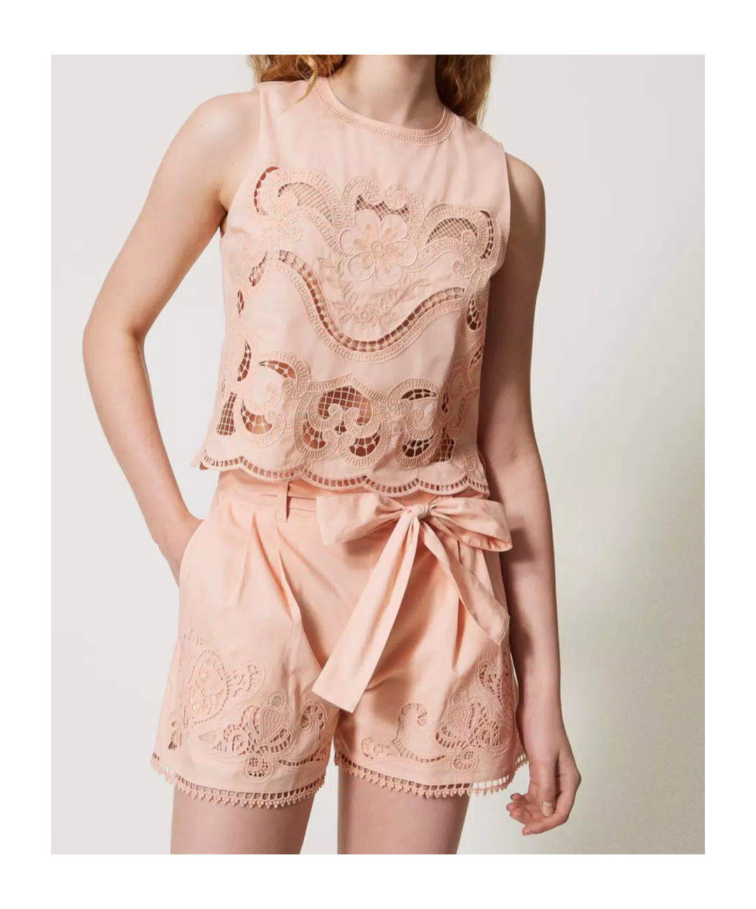 Twinset Twin-set Embroidered Detail Shorts