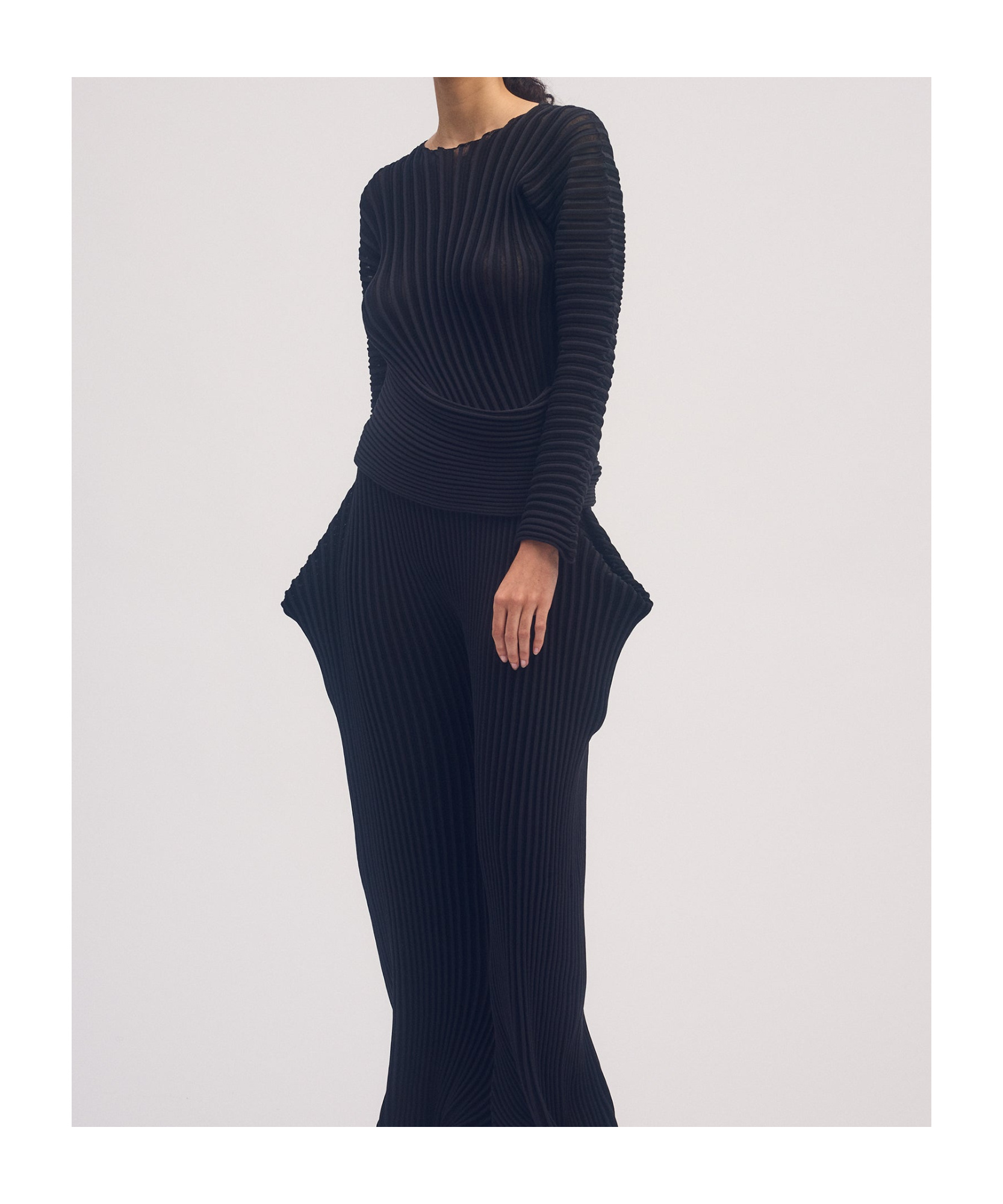 Issey Miyake Stream Top In Black