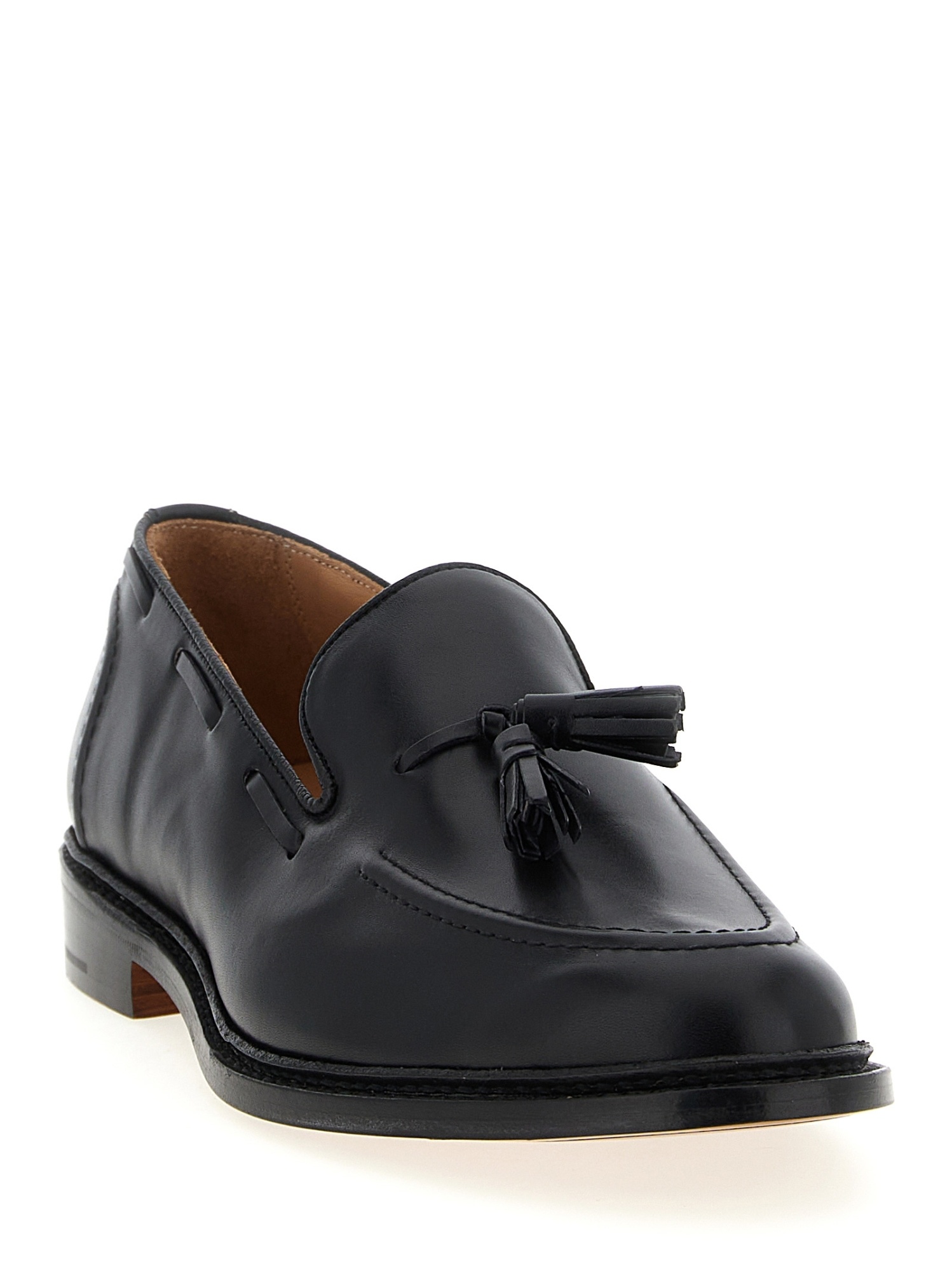Tricker's Black Calf Leather Moccasin With Decorative Tassel In Black