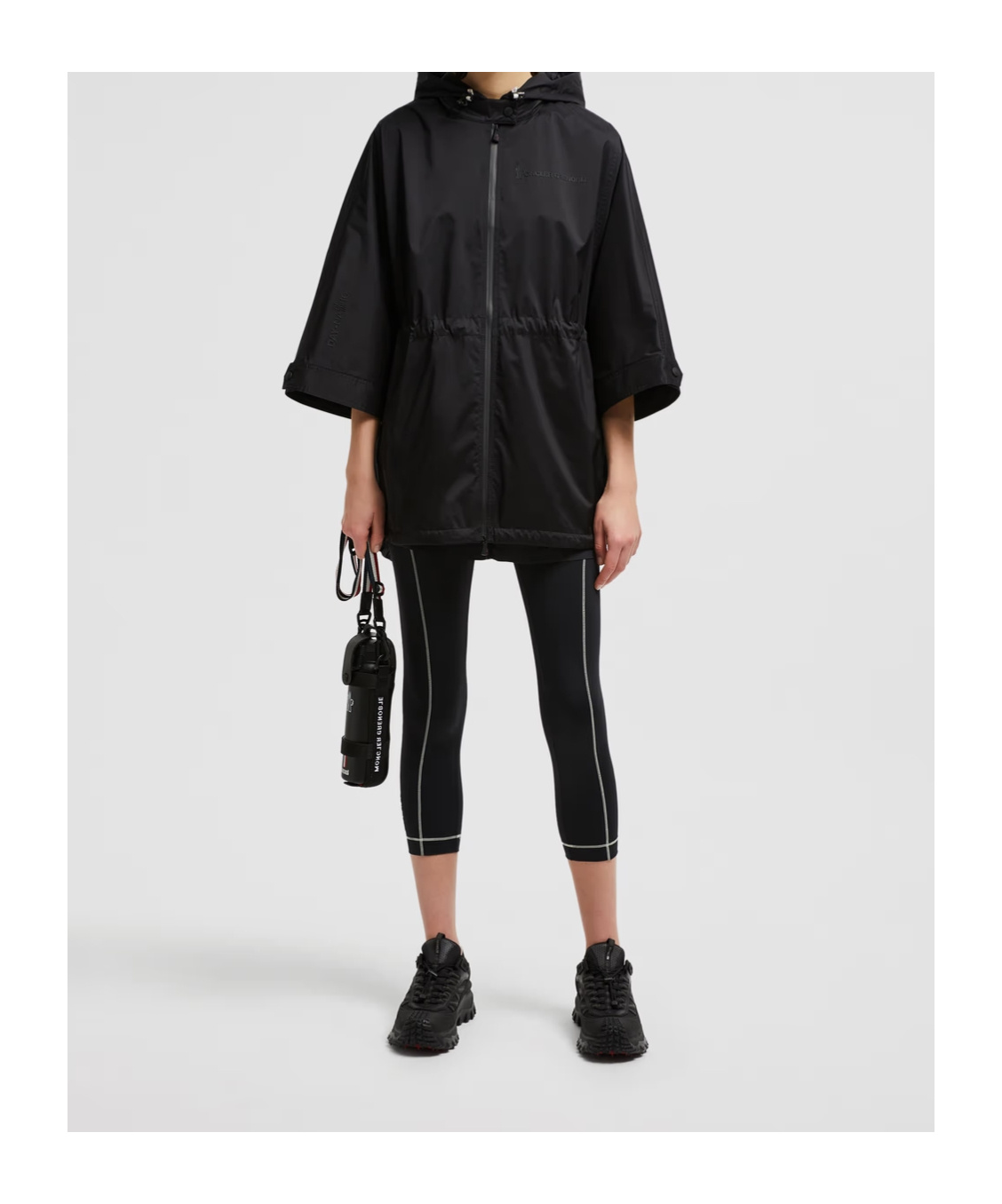 Moncler Hooded Casual Jacket In Black