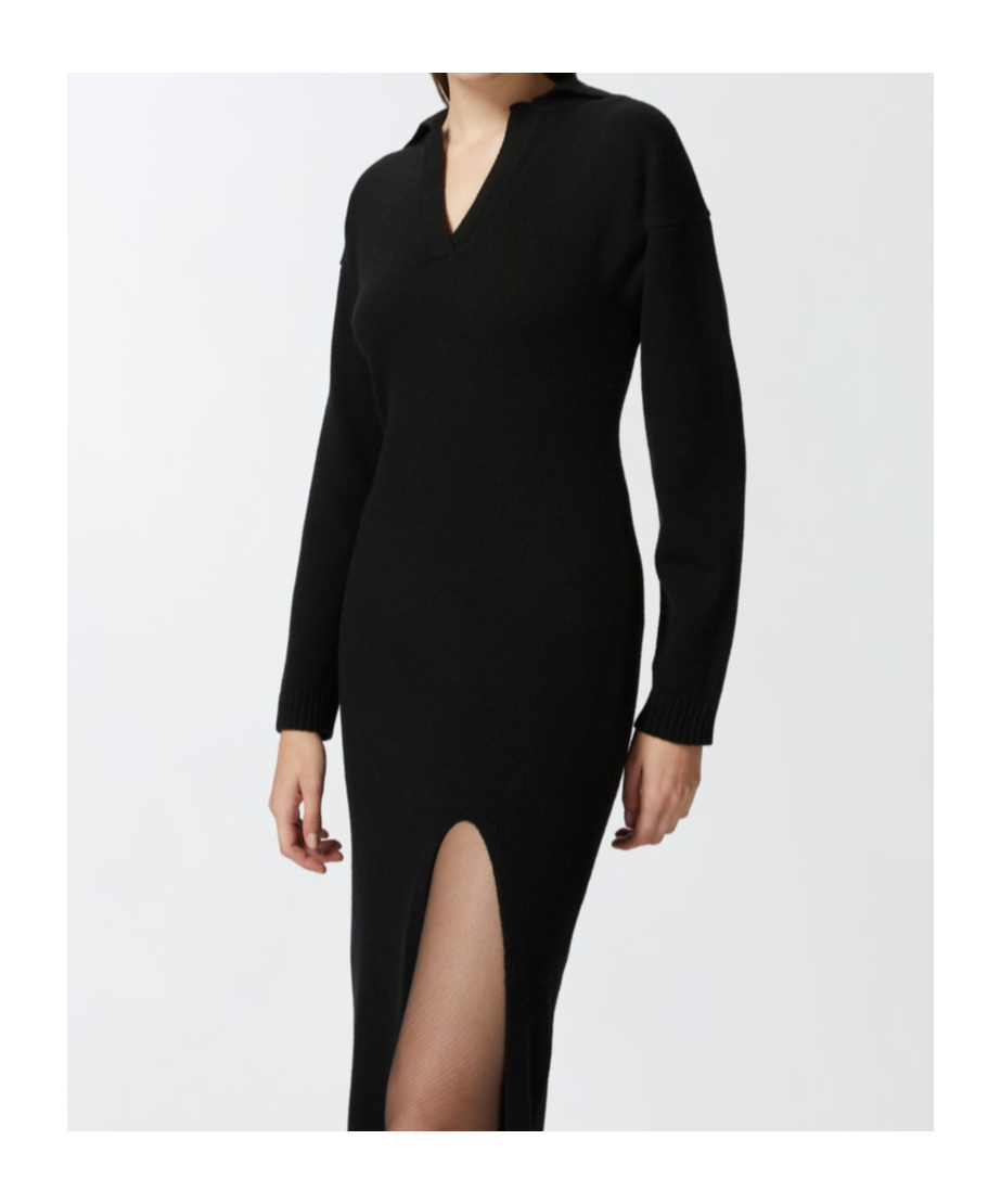 Pinko V-neck Knitted Dress In Black