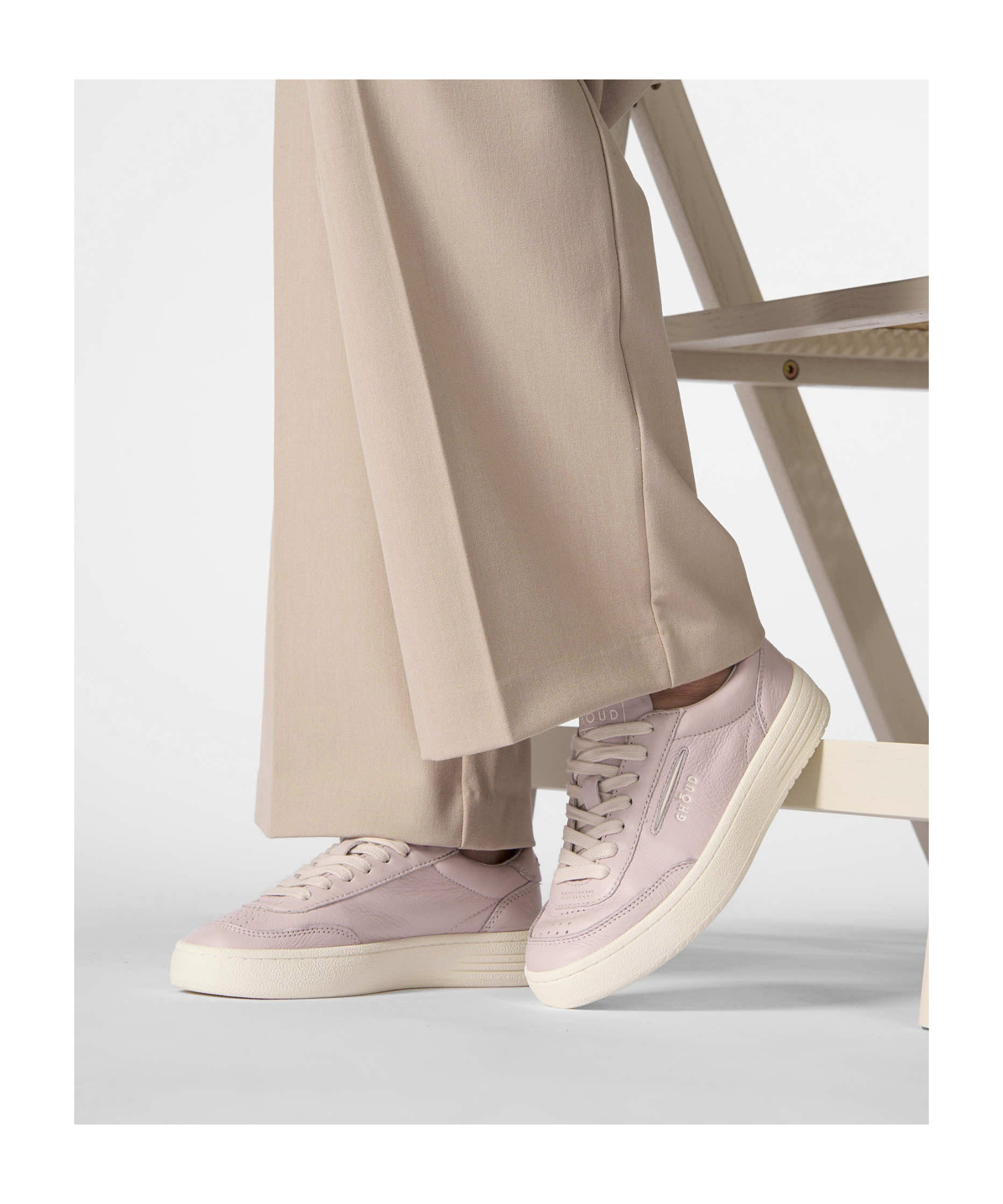 Ghoud Lace-up Low-cut Casual Shoes In Pink