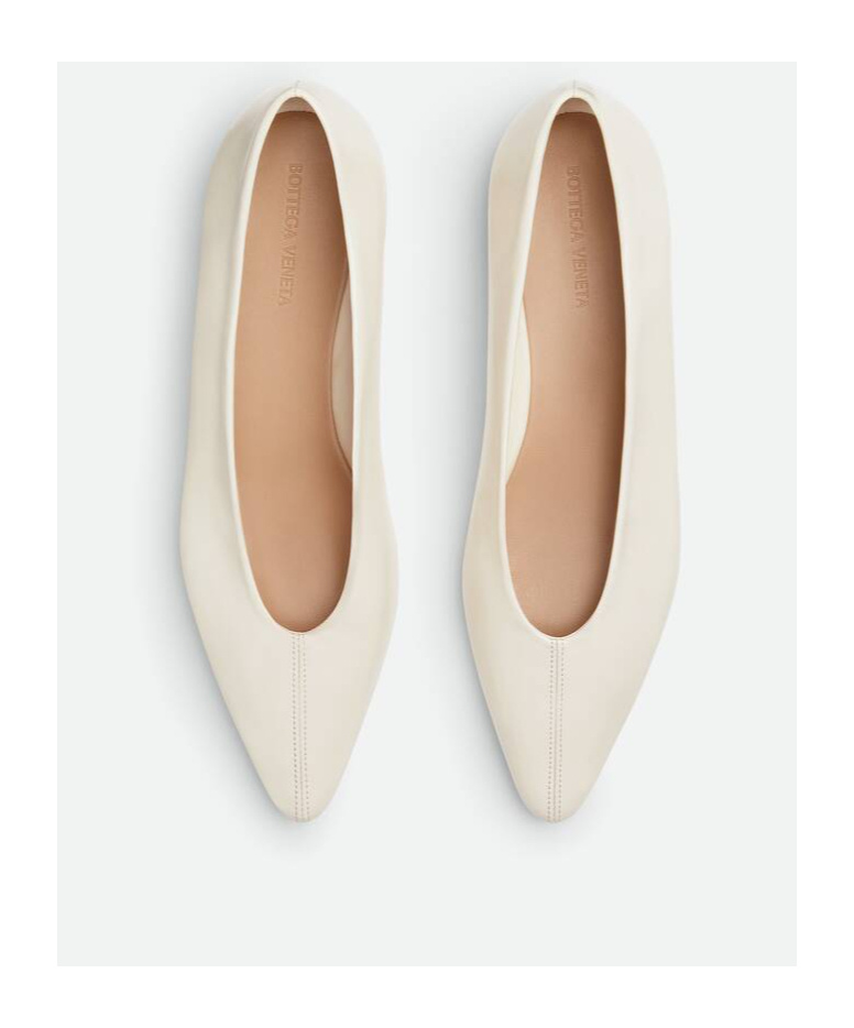 Bottega Veneta Women Ivory Leather Sofia Ballerinas In White