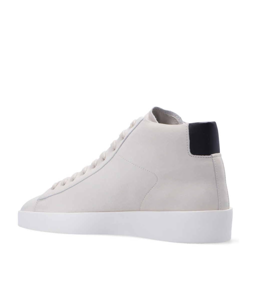 Essentials Round-headed Sneakers In White