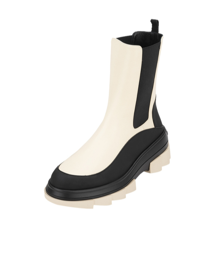 Stuart Weitzman Thick Soled Chelsea Boots In Black
