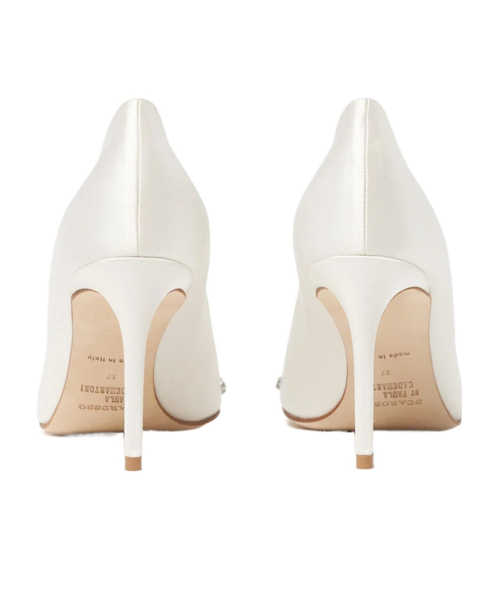 Scarosso Greta Embellished Pointed-toe Pumps In White