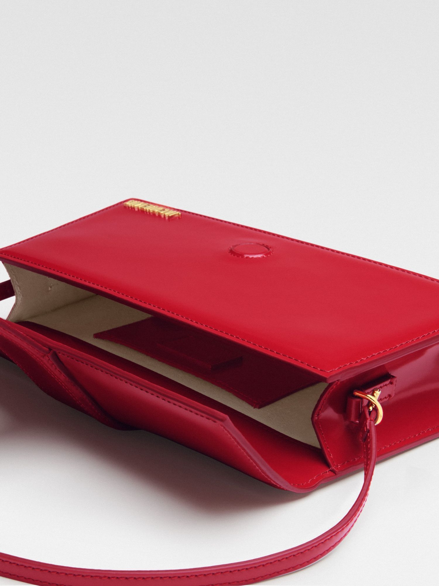 Jacquemus La Petite Pochette Clutch Bag In Red