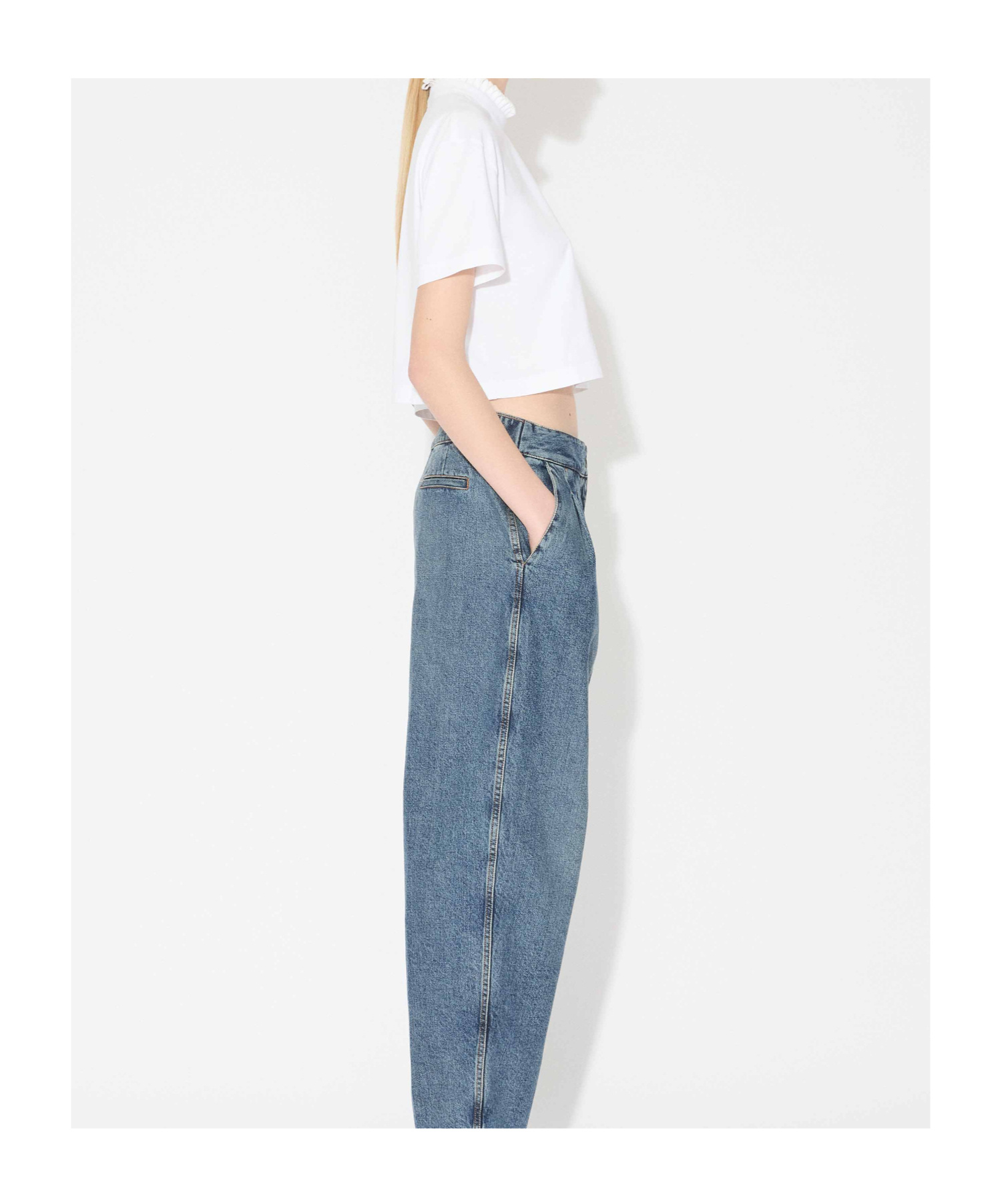 Alaïa Cropped Cotton Jersey Turtleneck Top In White