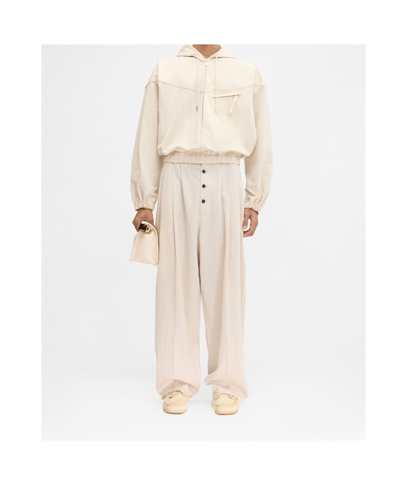 Jacquemus The Bateau Zip-up Windbreaker Jacket In Nude