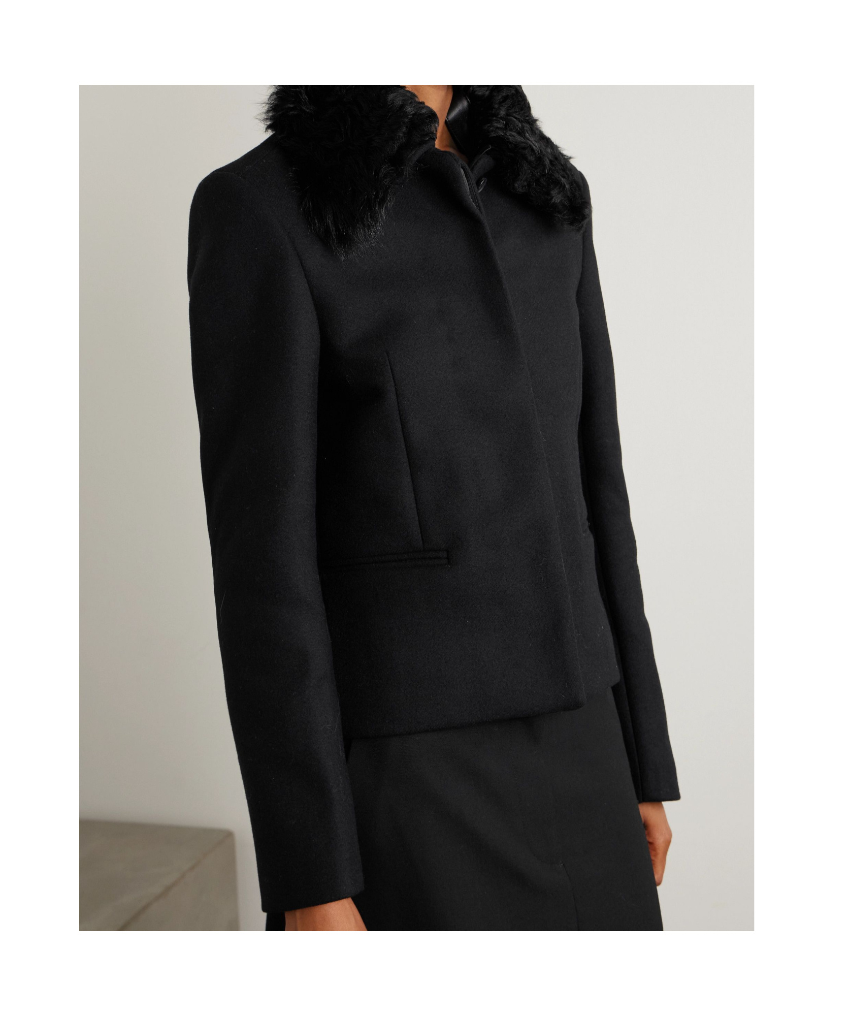 Totême Shearling-collar Jacket In Black