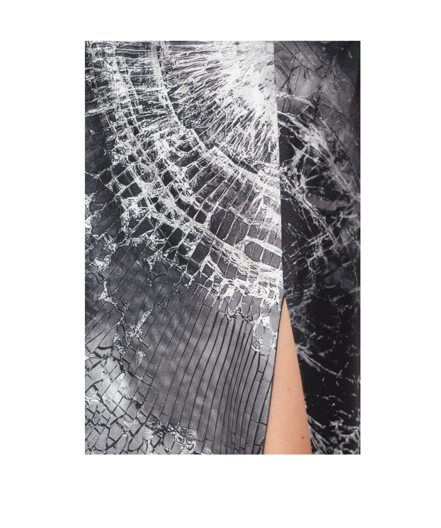 Alexander Mcqueen Smashed Screen Double Slit Skirt In Black