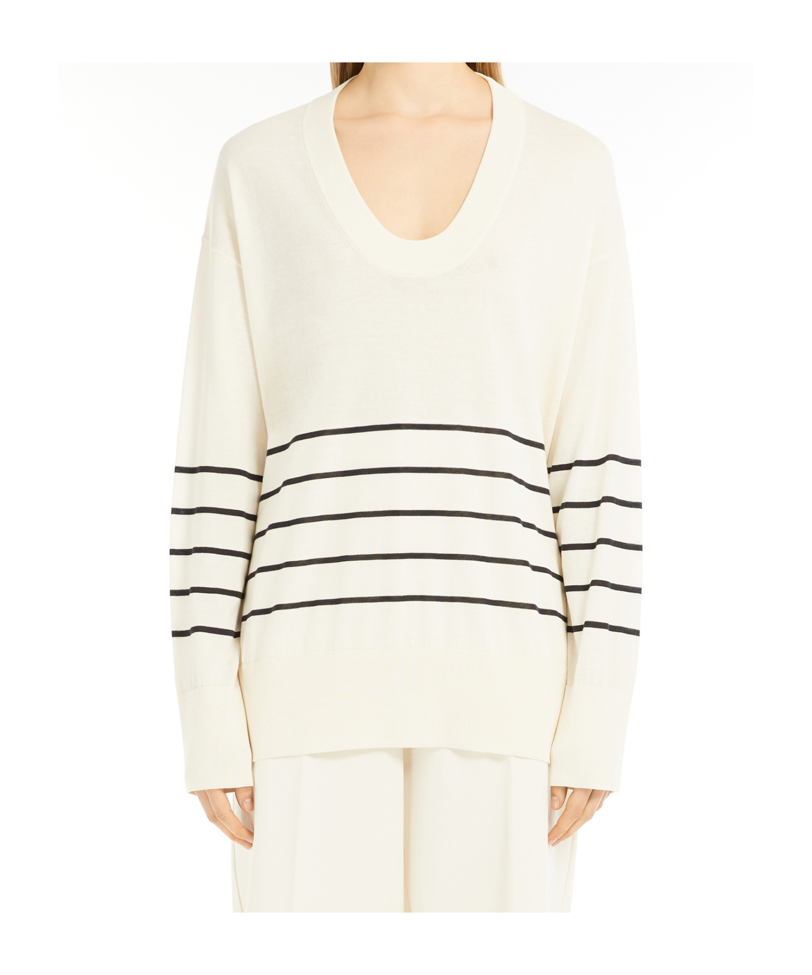Max Mara Long-sleeved Sweater In White