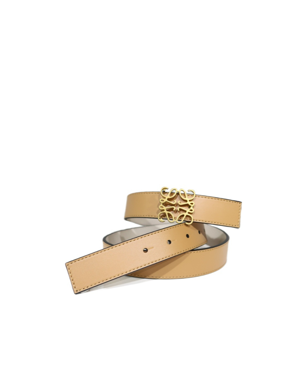 Loewe Logo Buckle Waist Belt In Nude