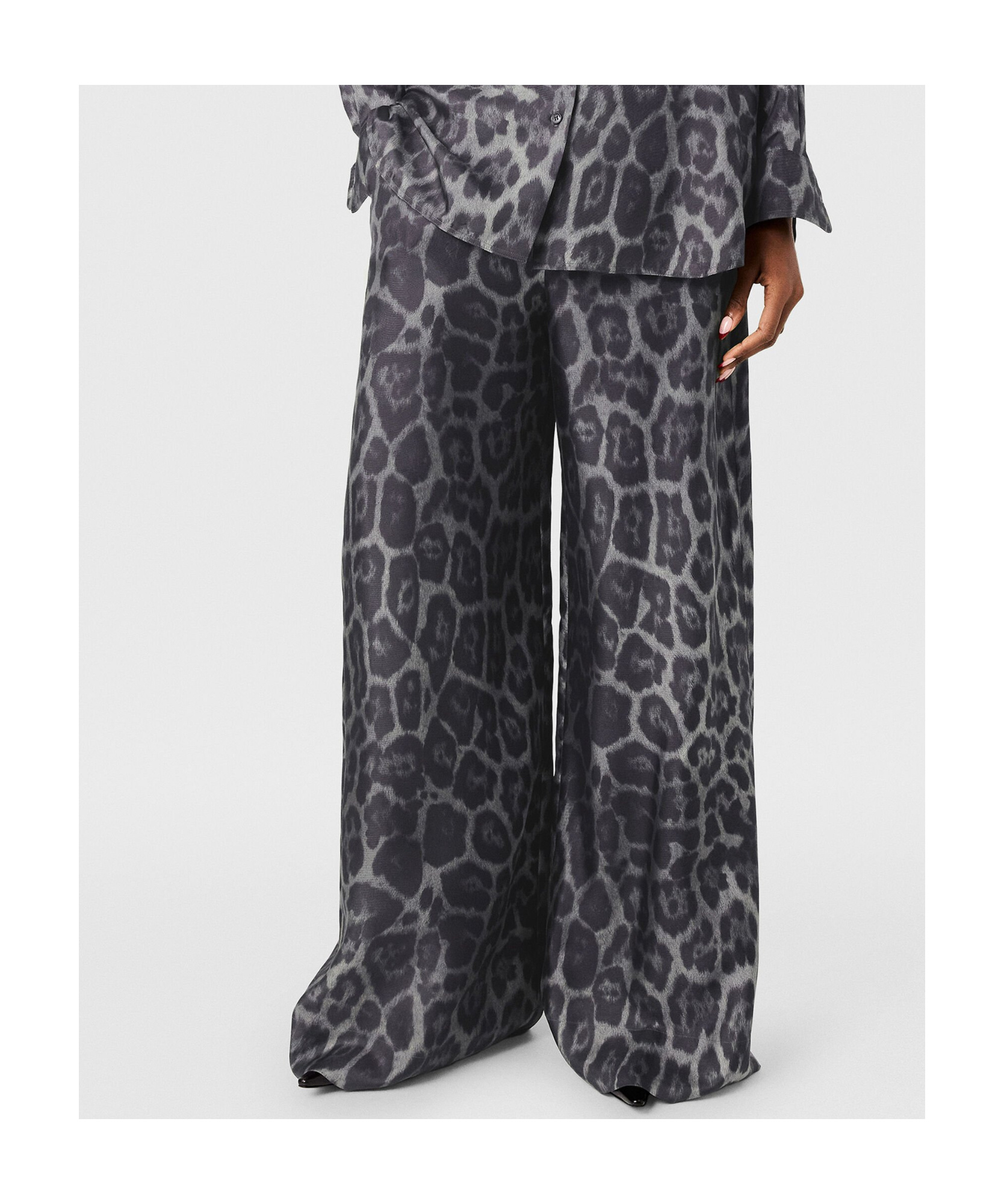 Stella Mccartney Oversized Drawstring Leopard Print Pants