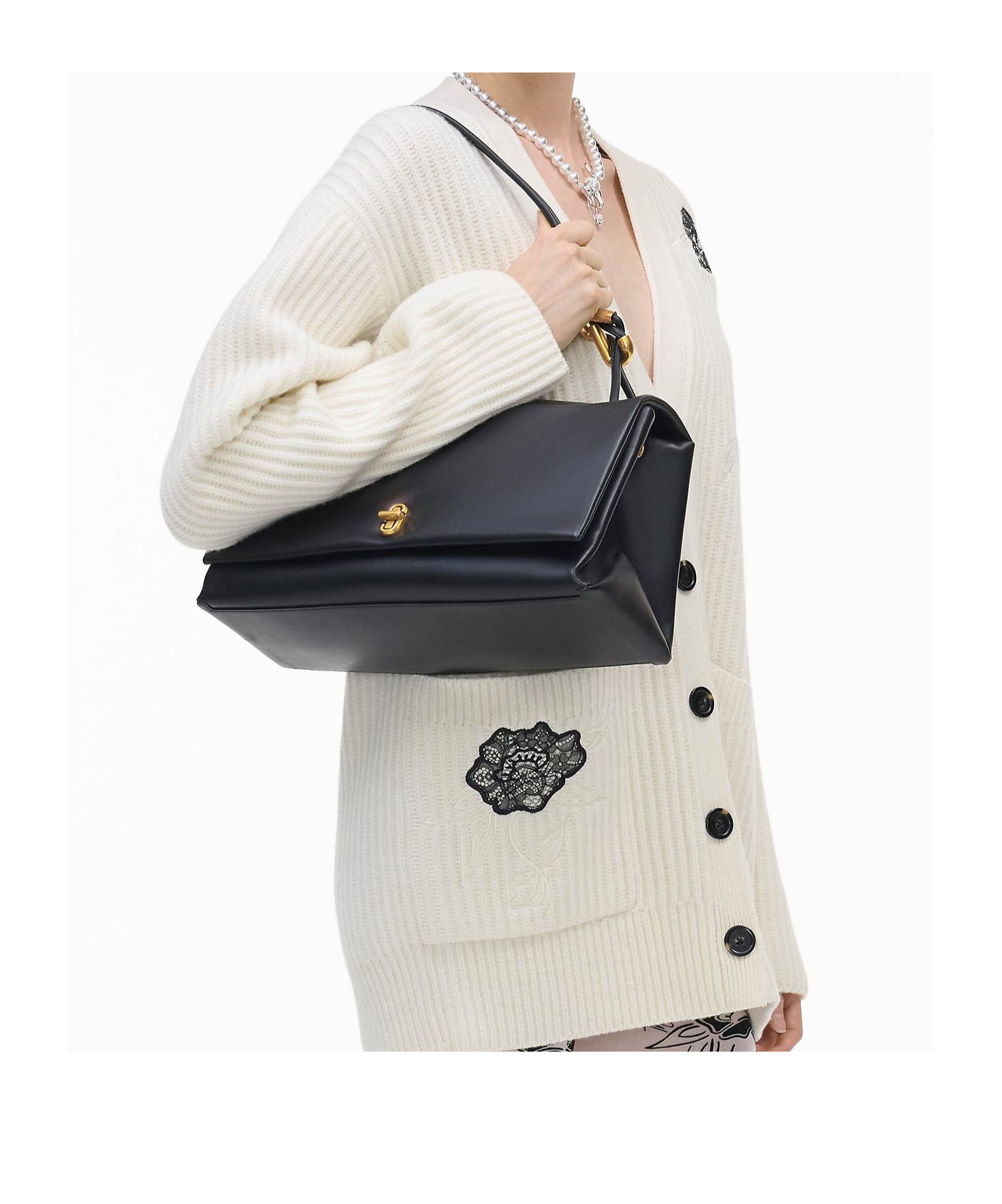 Marc Jacobs Spacious Dual Shoulder Bag Made Of Leather In Black